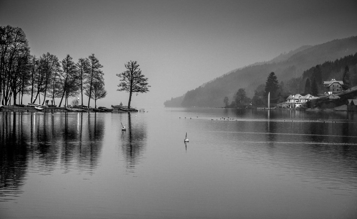 Canon EF-S 17-55mm F2.8 IS USM sample photo. Austrian lake in the morning photography