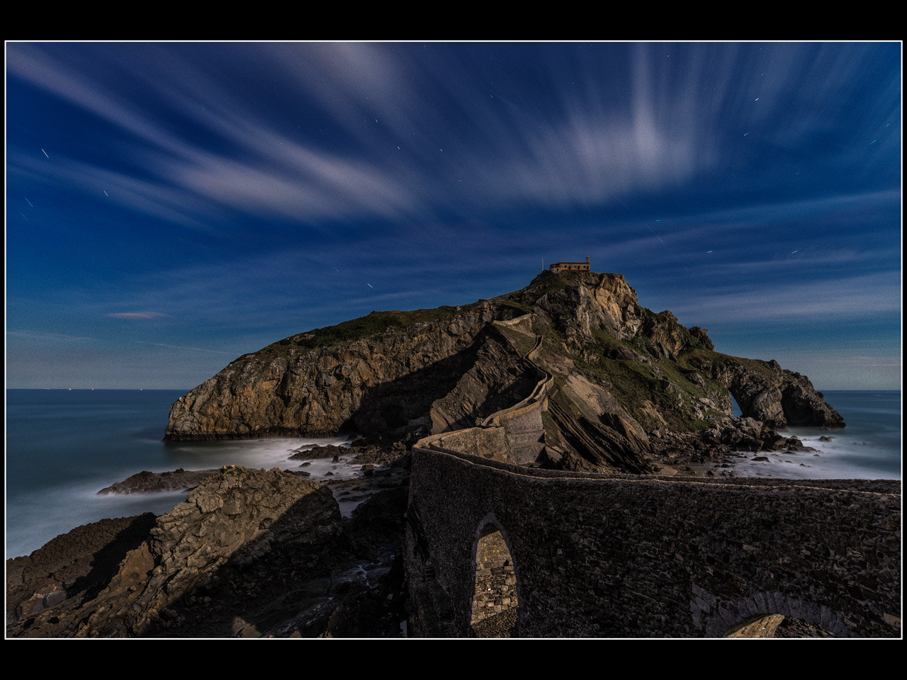Nikon AF-S Nikkor 18-35mm F3.5-4.5G ED sample photo. Gaztelugatxe photography