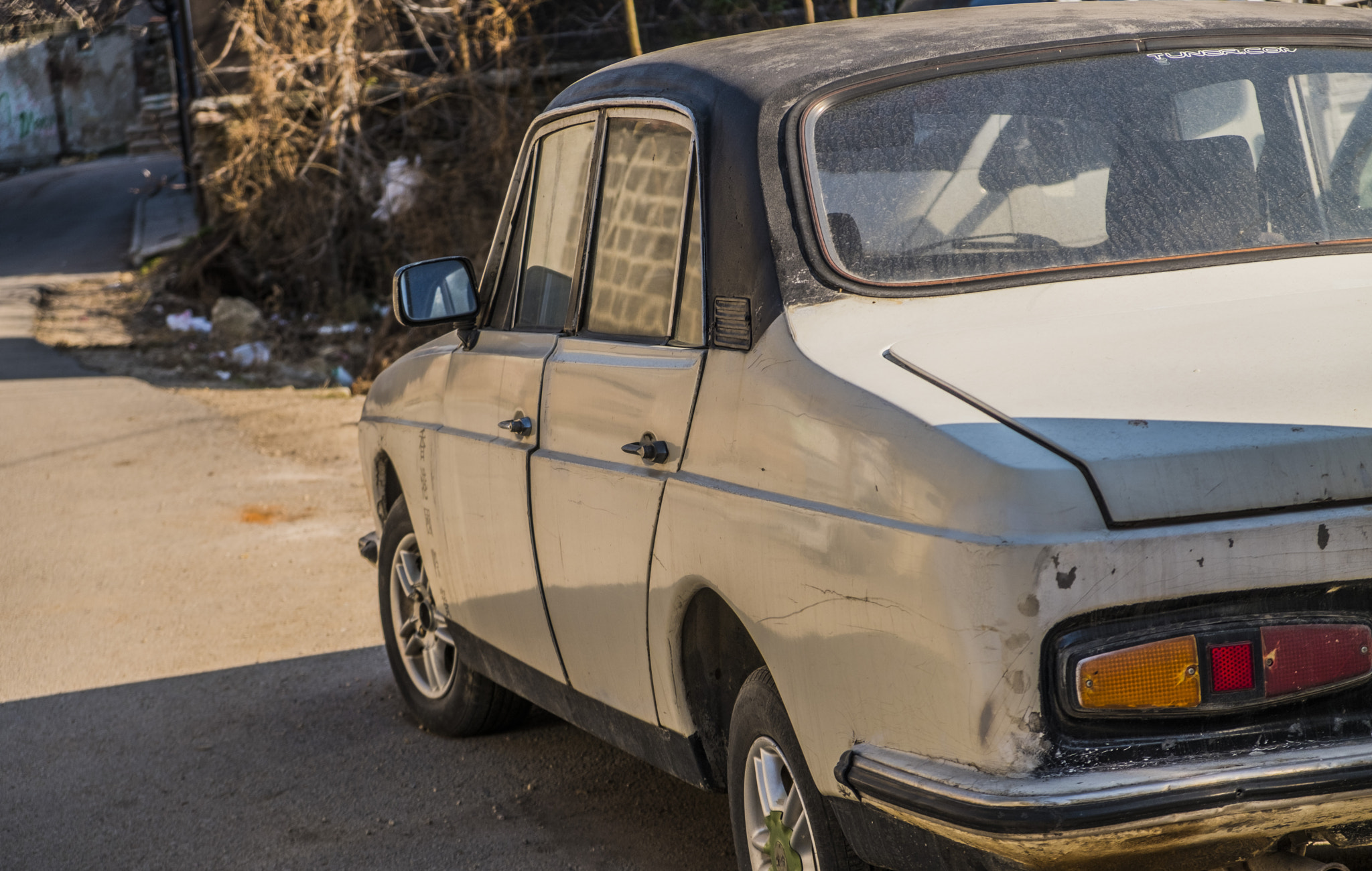 Fujifilm X-Pro2 + Fujifilm XF 18-55mm F2.8-4 R LM OIS sample photo. Old car photography