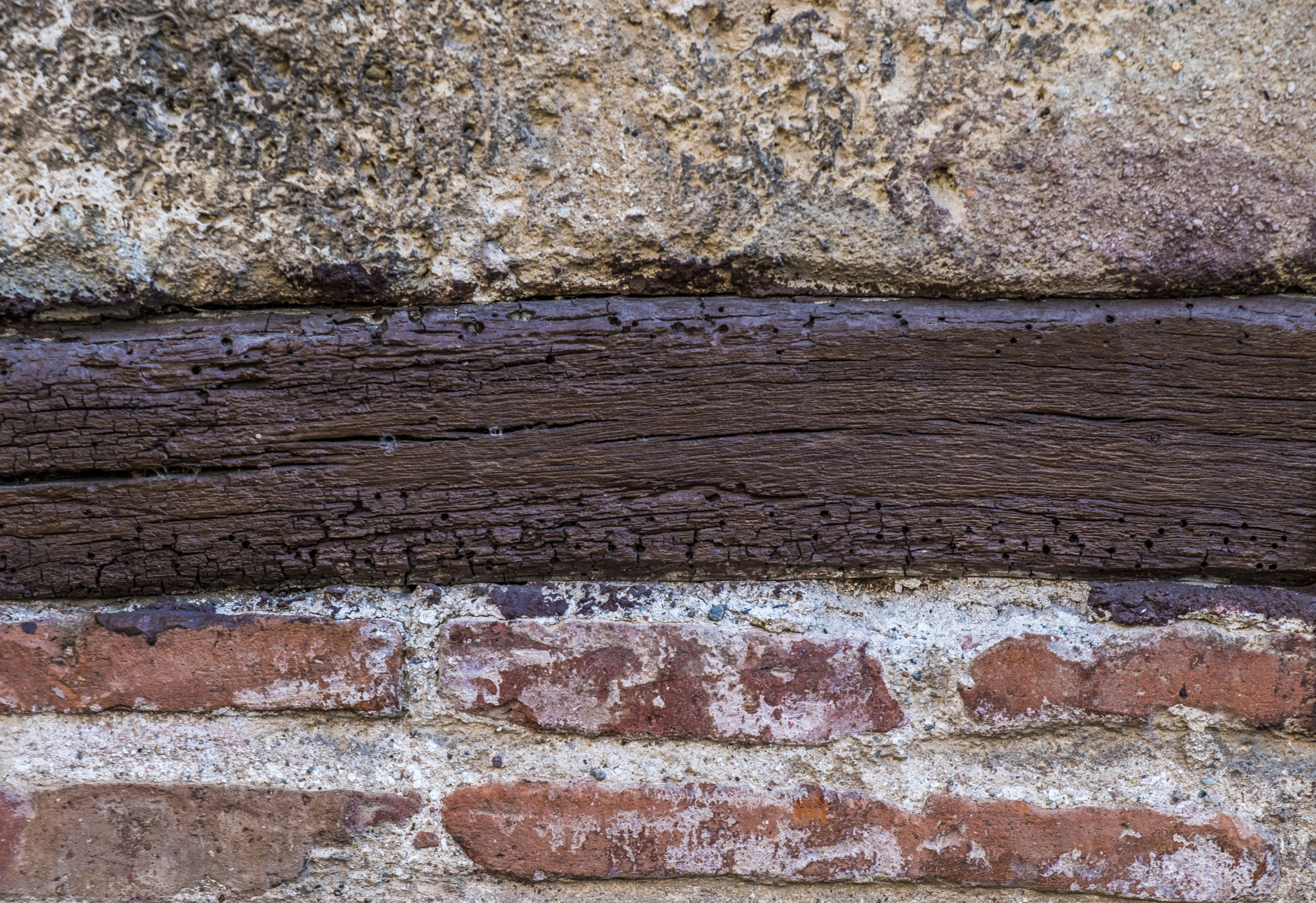 Fujifilm X-Pro2 + Fujifilm XF 18-55mm F2.8-4 R LM OIS sample photo. Cement, wood, brick photography