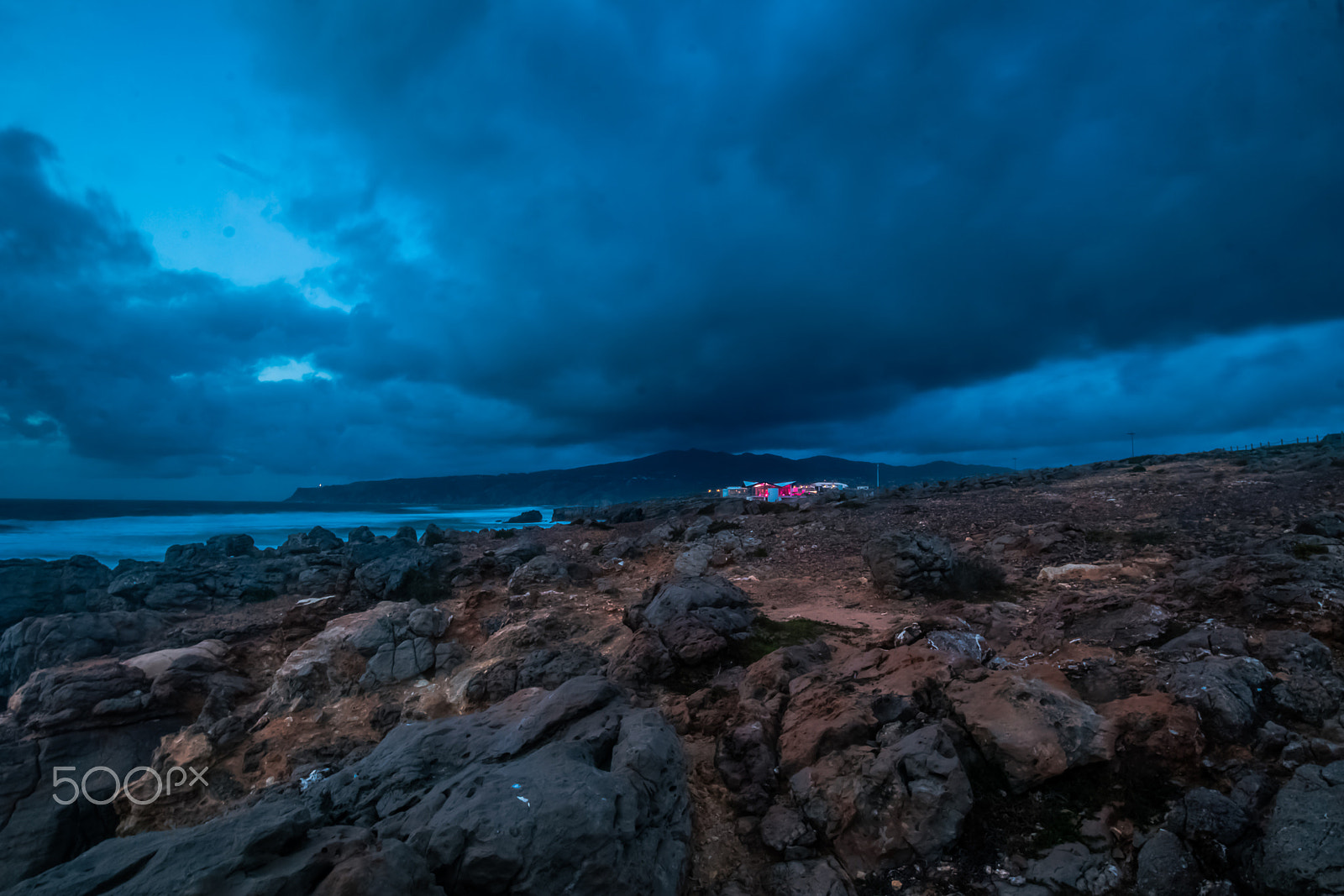 Canon EF-M 11-22mm F4-5.6 IS STM sample photo. Blue hour at guincho today photography