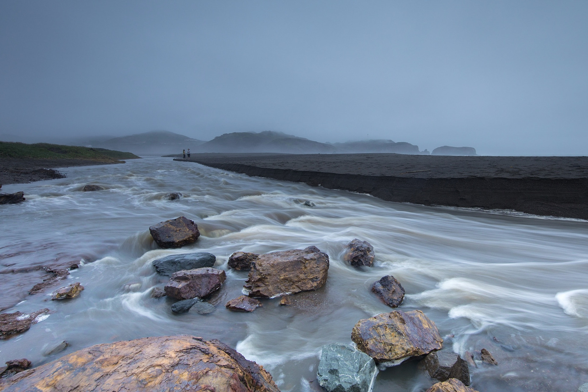 Canon EOS 5D Mark IV + Canon EF 11-24mm F4L USM sample photo. River beach ~ change is constant. change constantl ... photography