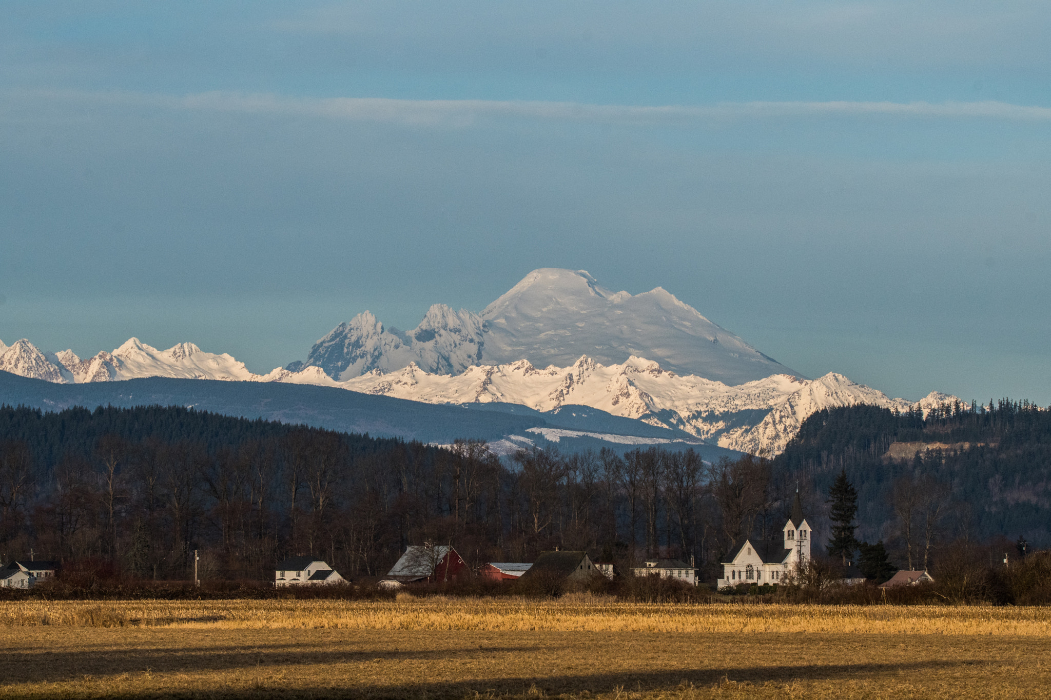 Sigma 150-600mm F5-6.3 DG OS HSM | C sample photo. Mount baker, wa at sunset from skagit valley photography