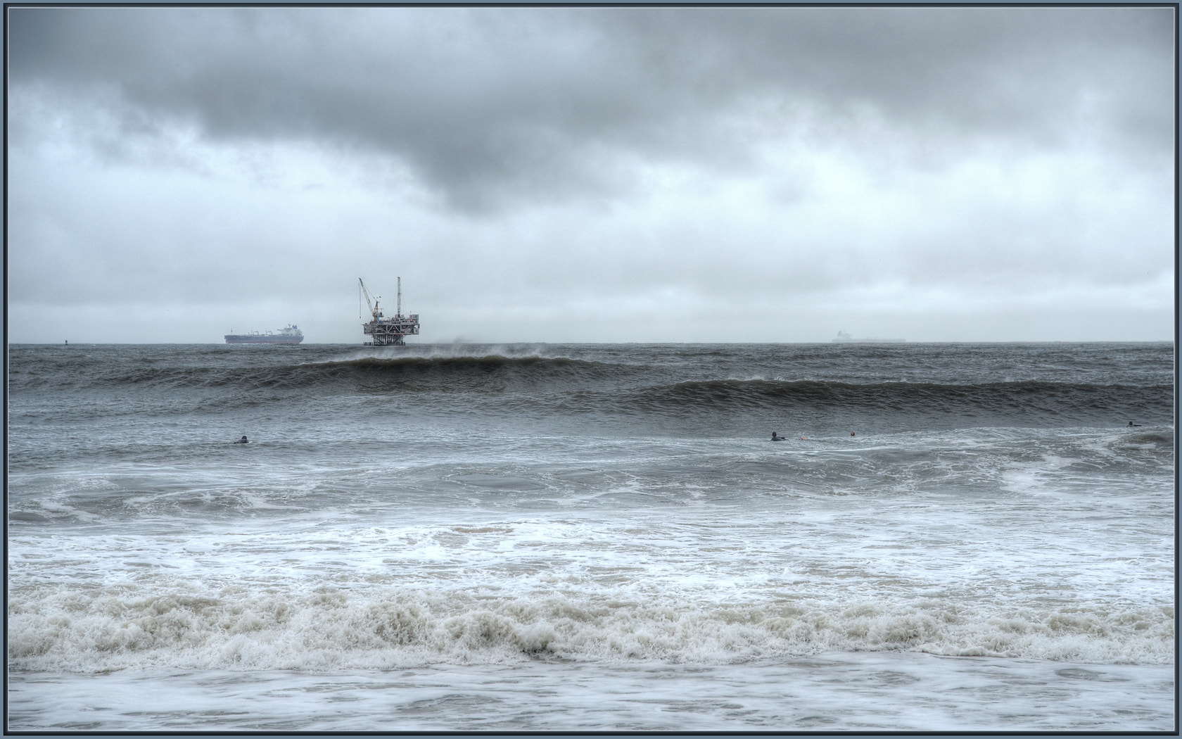 Nikon D750 + Sigma 24-105mm F4 DG OS HSM Art sample photo. Winter storm surf photography