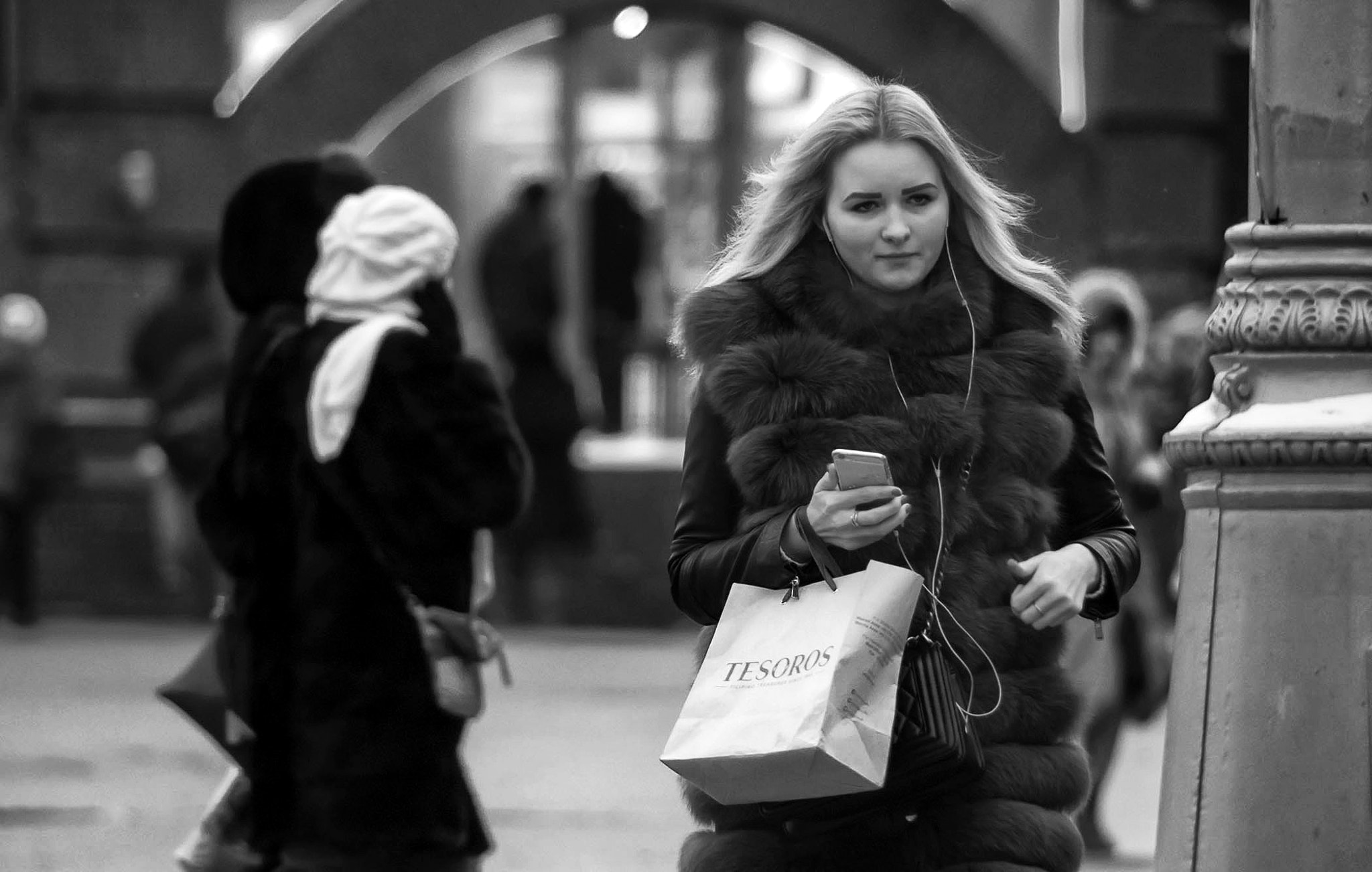HD Pentax DA 55-300mm F4.0-5.8 ED WR sample photo. Girls of my city... photography