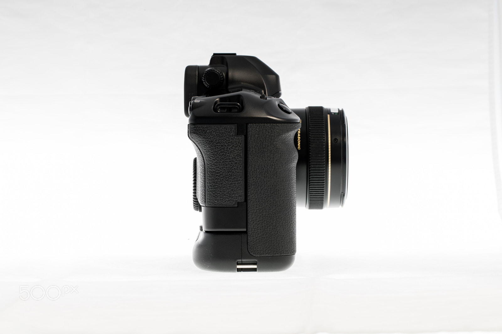 Canon EOS-1D X Mark II + Canon EF 100mm F2.8L Macro IS USM sample photo. Eos 3 rechte seite photography