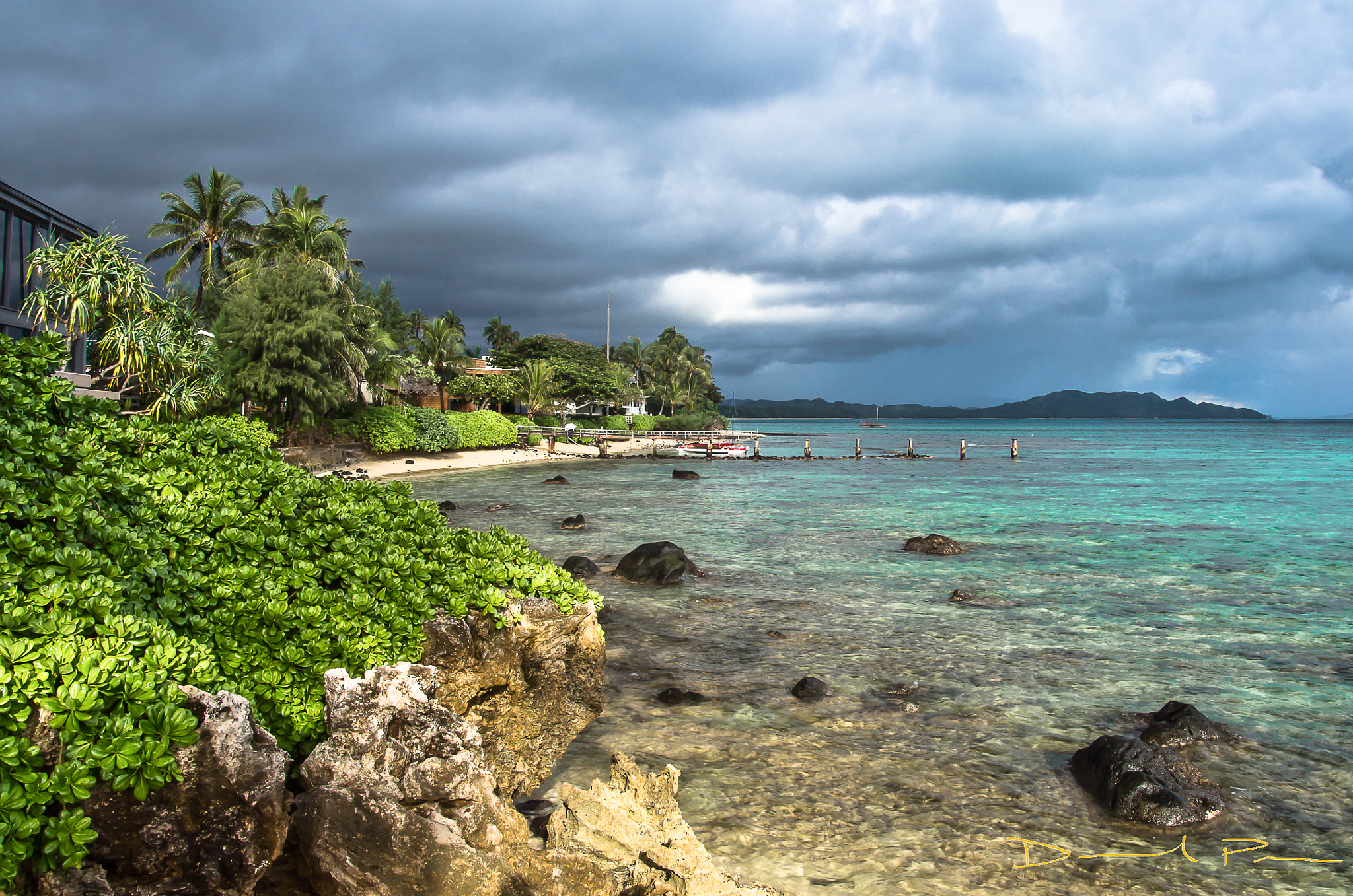 Tamron 18-270mm F3.5-6.3 Di II PZD sample photo. Windward color photography