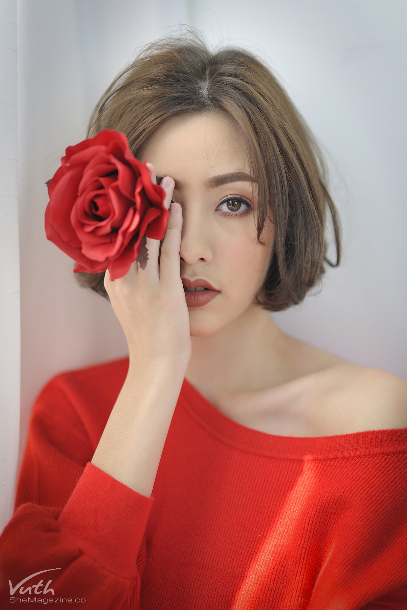 Sigma 50mm F1.4 DG HSM Art sample photo. Sophie wet look fashion photography