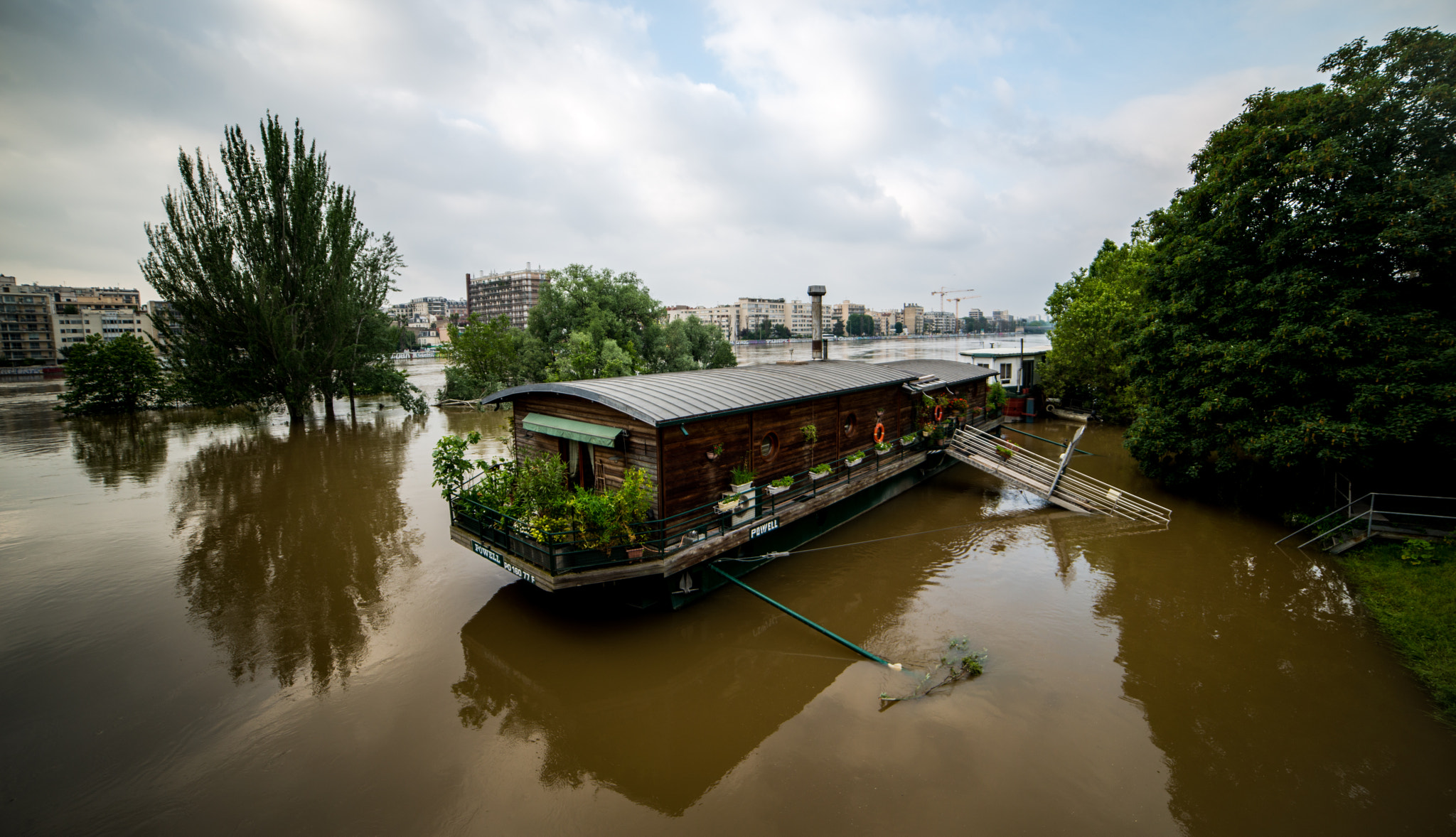 Samyang 14mm F2.8 ED AS IF UMC sample photo. Crue de la seine - île de la jatte photography