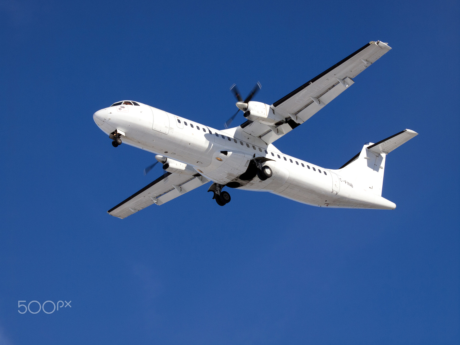 Olympus E-5 sample photo. Atr-72 c-finb photography