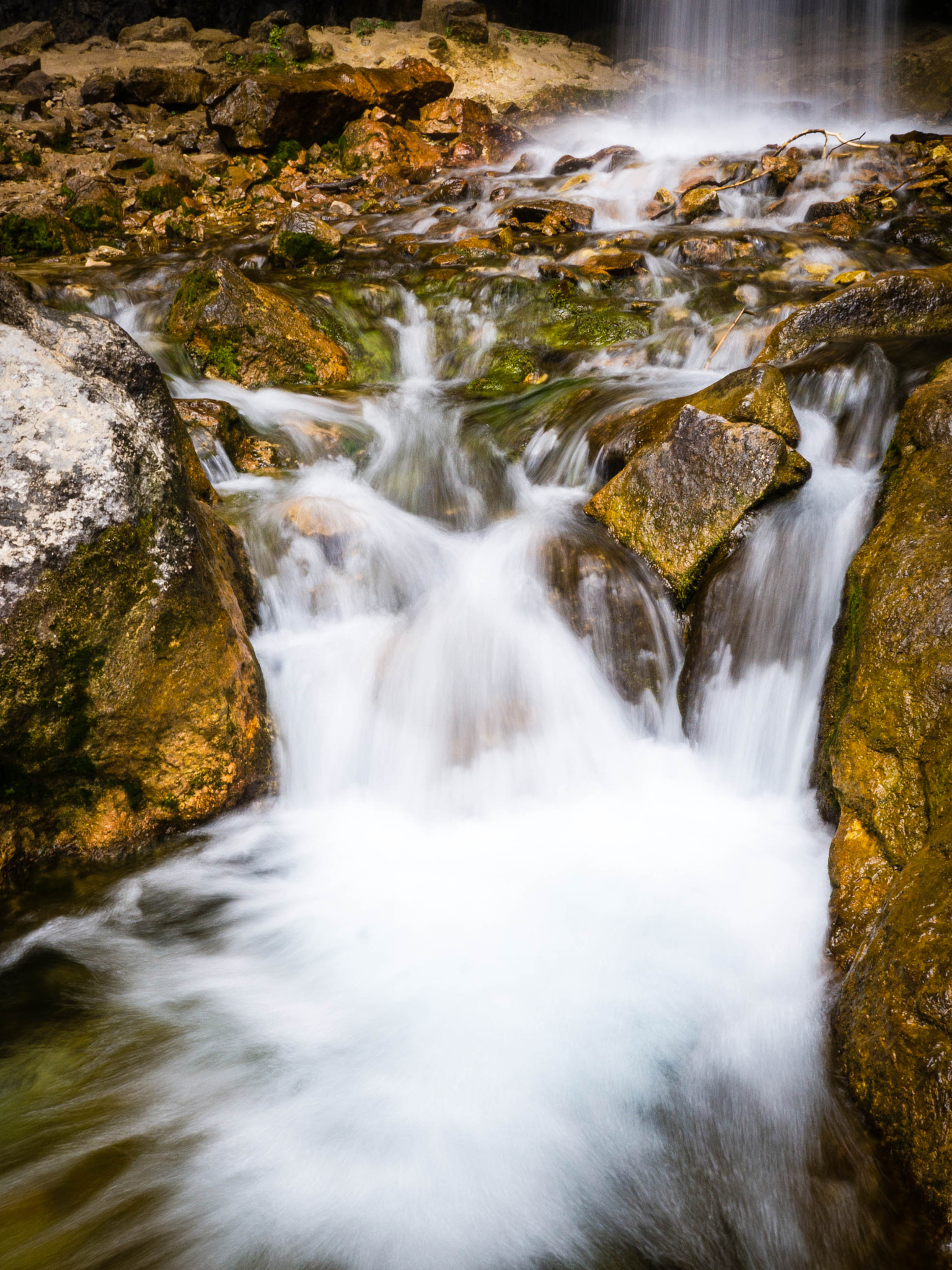 Panasonic Lumix G X Vario 12-35mm F2.8 ASPH Power OIS sample photo. Breckenridge & hanging lake photography