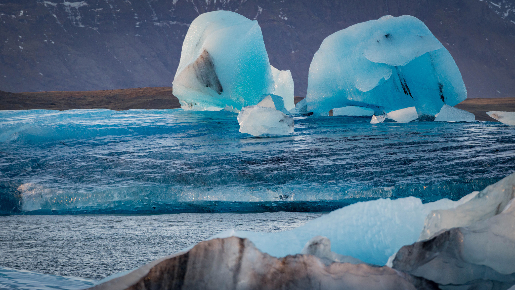 Nikon D800 sample photo. Ice  drifting trough the jökulsárlón glacier lagoon photography