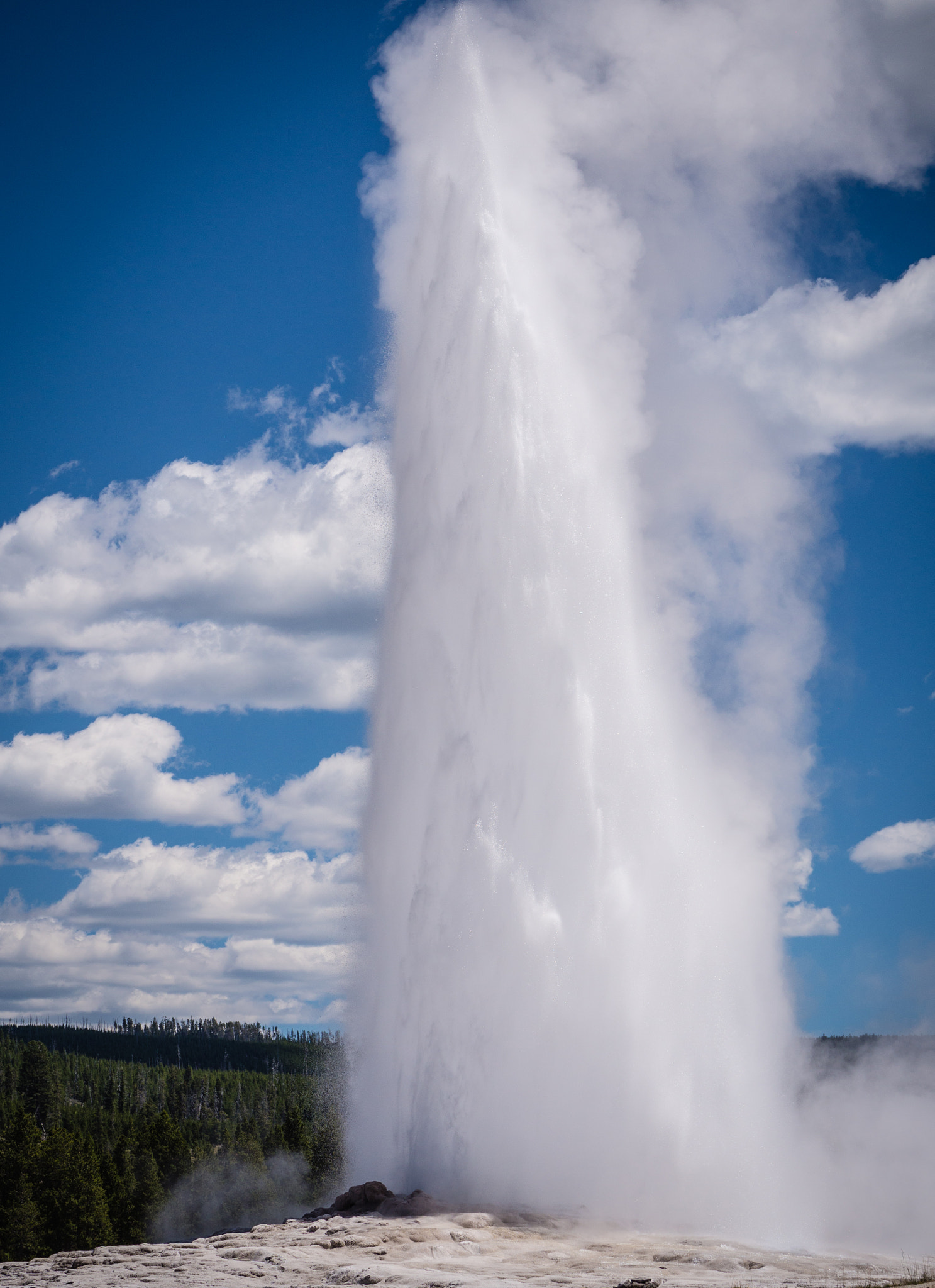 Panasonic Lumix G X Vario 35-100mm F2.8 OIS sample photo. Tetons & yellowstone photography