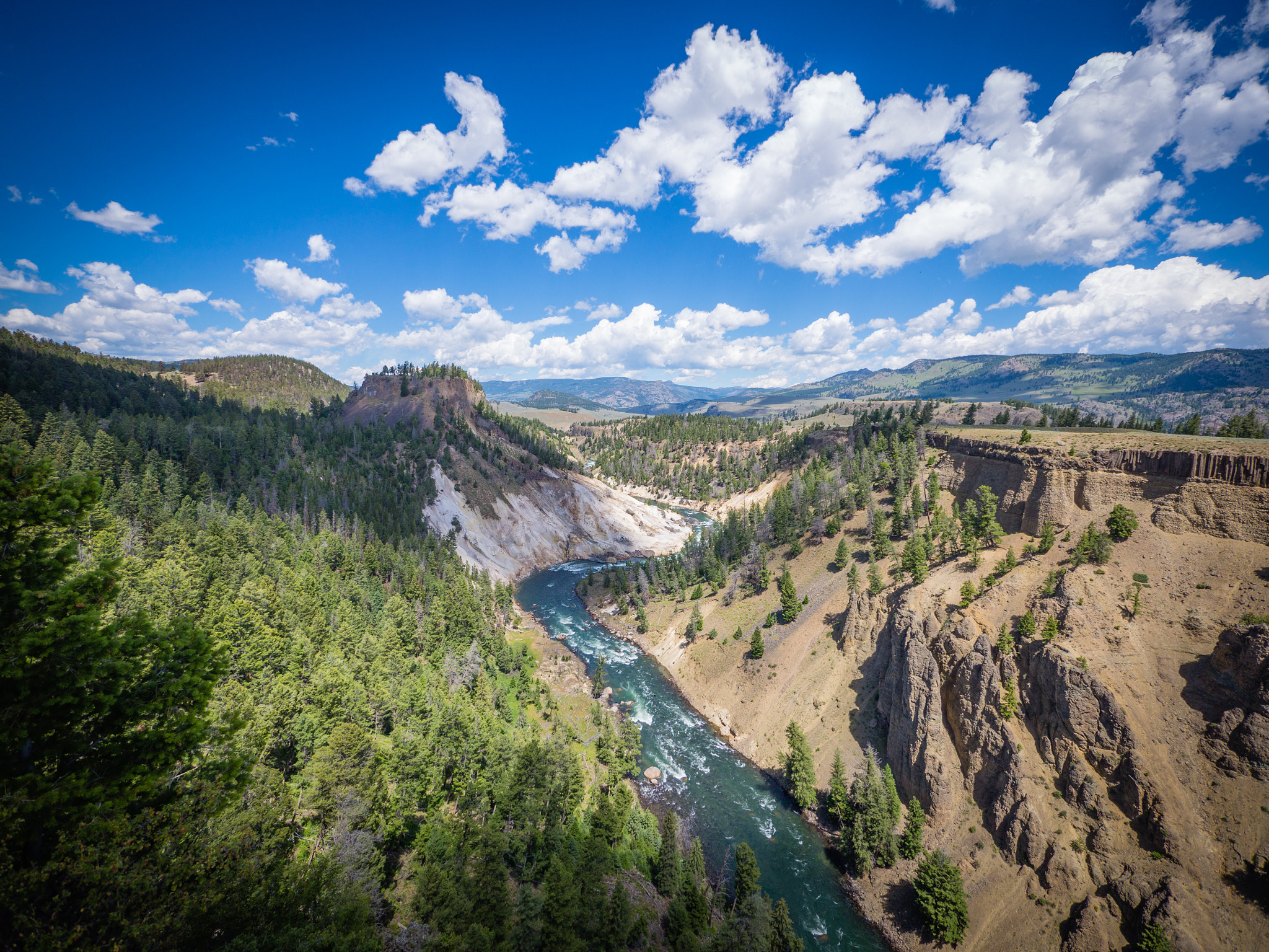 Panasonic Lumix G Vario 7-14mm F4 ASPH sample photo. Tetons & yellowstone photography
