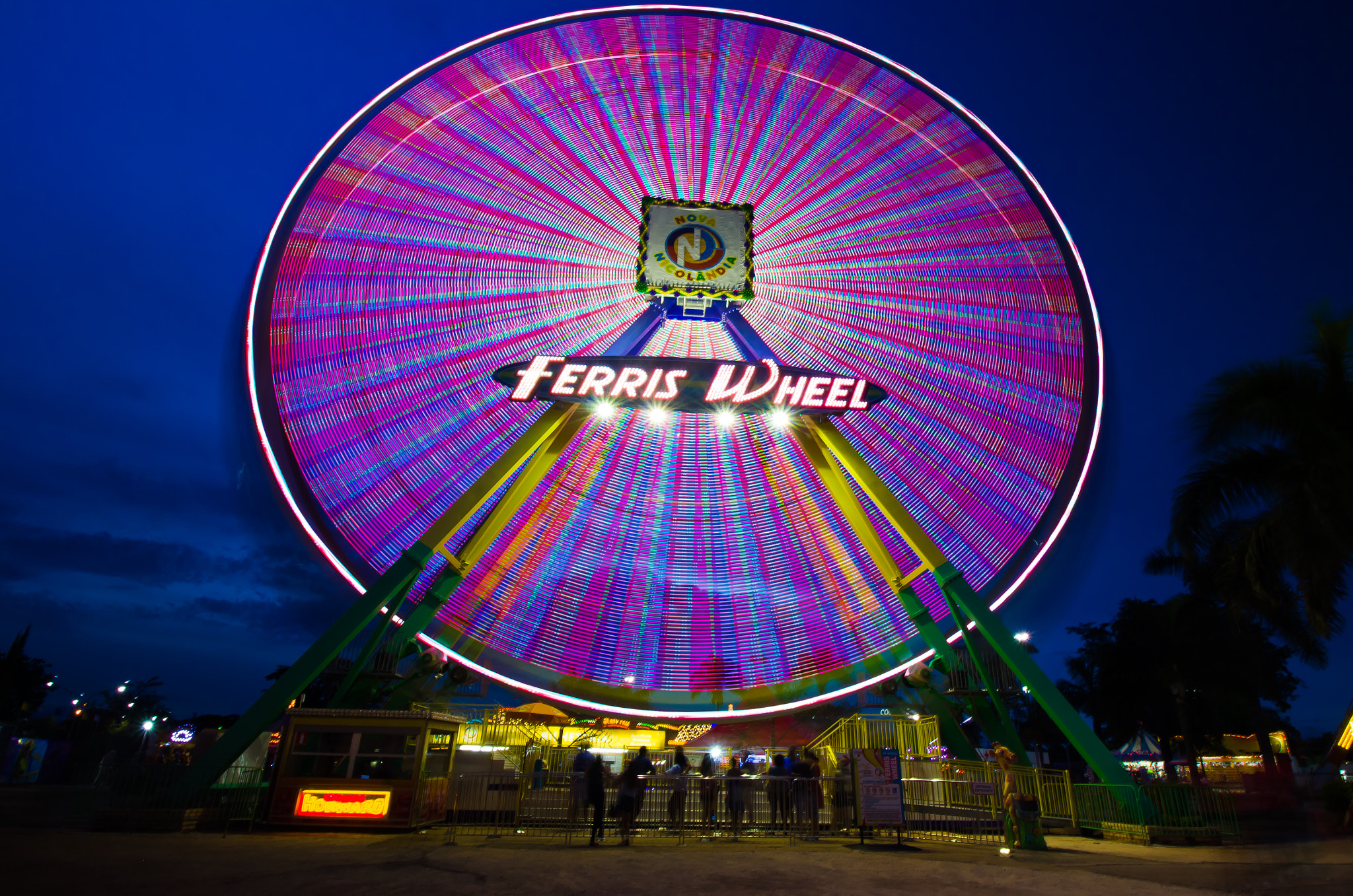 Canon EOS 700D (EOS Rebel T5i / EOS Kiss X7i) sample photo. Ferris wheel - brasilia, brazil photography