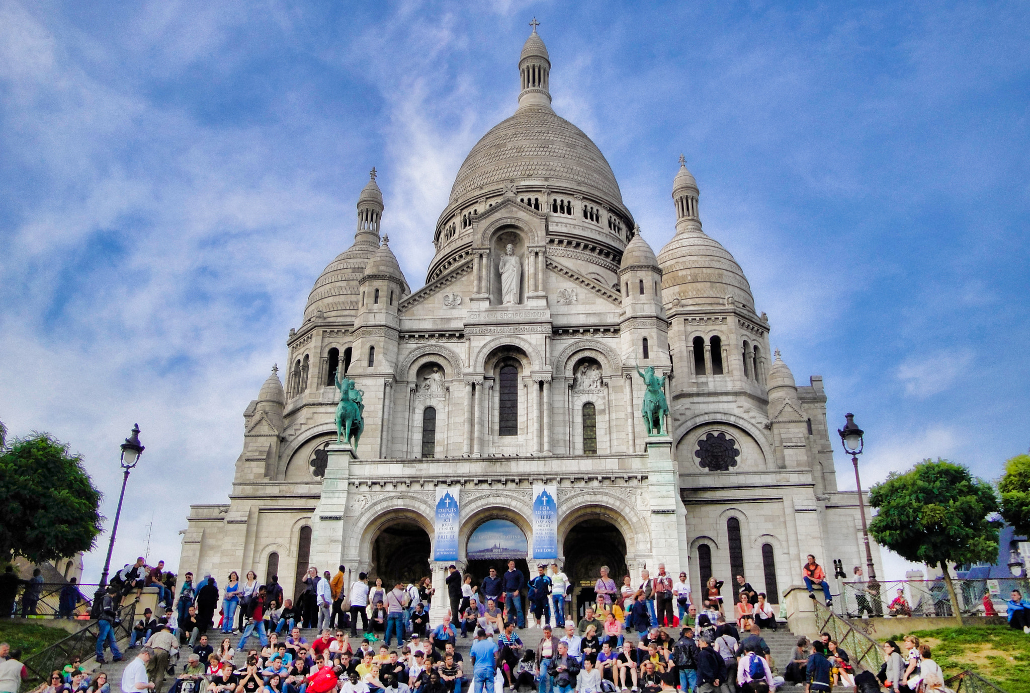 Sony Cyber-shot DSC-W290 sample photo. Sacré cœur basilica study 1 photography