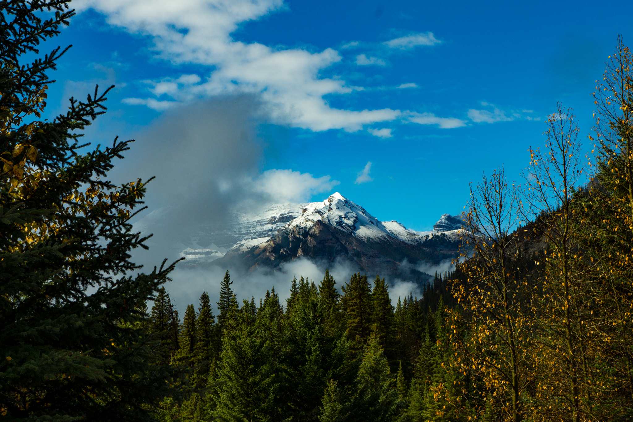 Sony Alpha NEX-7 + Sony E 18-55mm F3.5-5.6 OSS sample photo. Rocky  mountain photography