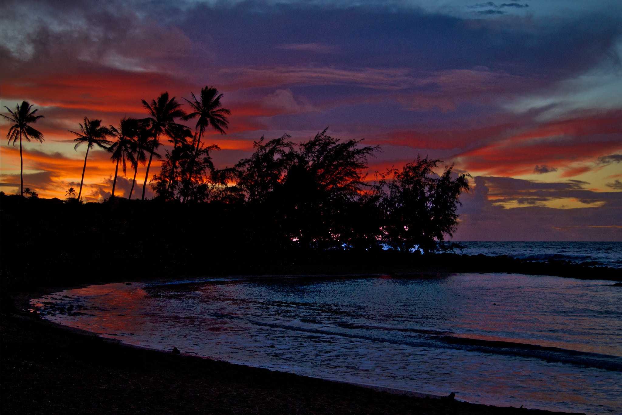 Canon EOS 7D sample photo. Kauai sunrise over poipu beach. photography