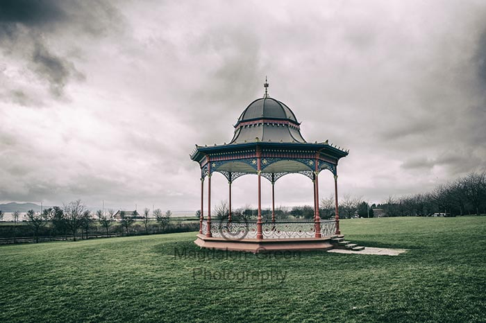 Nikon D700 sample photo. Magdalen green bandstand - fine february morn  - dundee west end photography