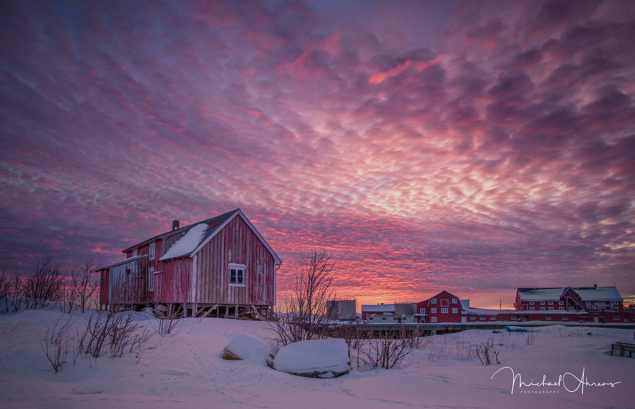 Canon EF 24mm F1.4L II USM sample photo. Henningsvaer photography