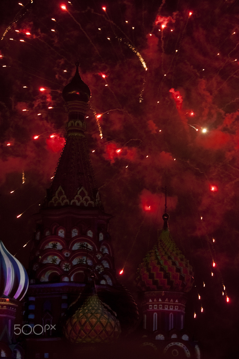 Canon EOS 500D (EOS Rebel T1i / EOS Kiss X3) sample photo. Spasskaya tower photography
