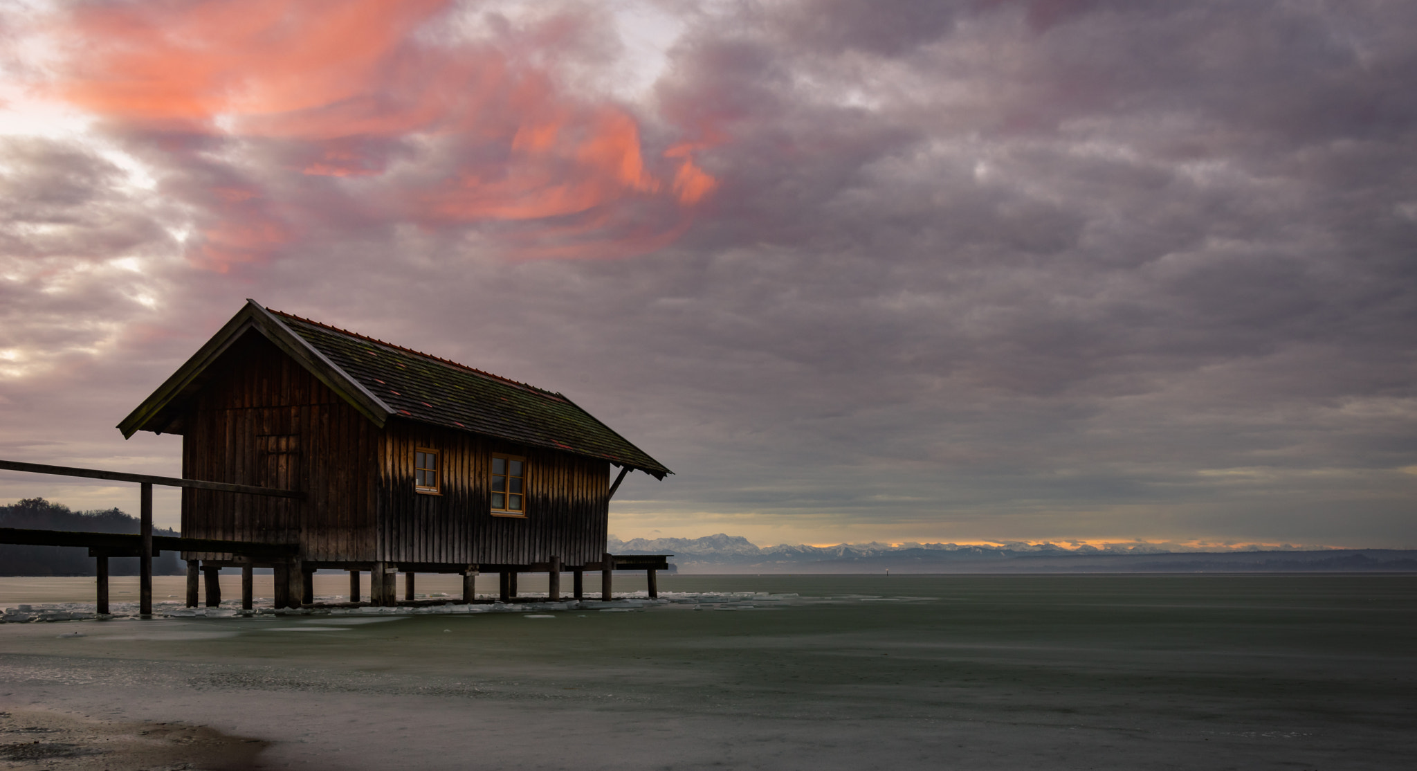 Pentax K-3 II sample photo. Sunrise at the lake photography