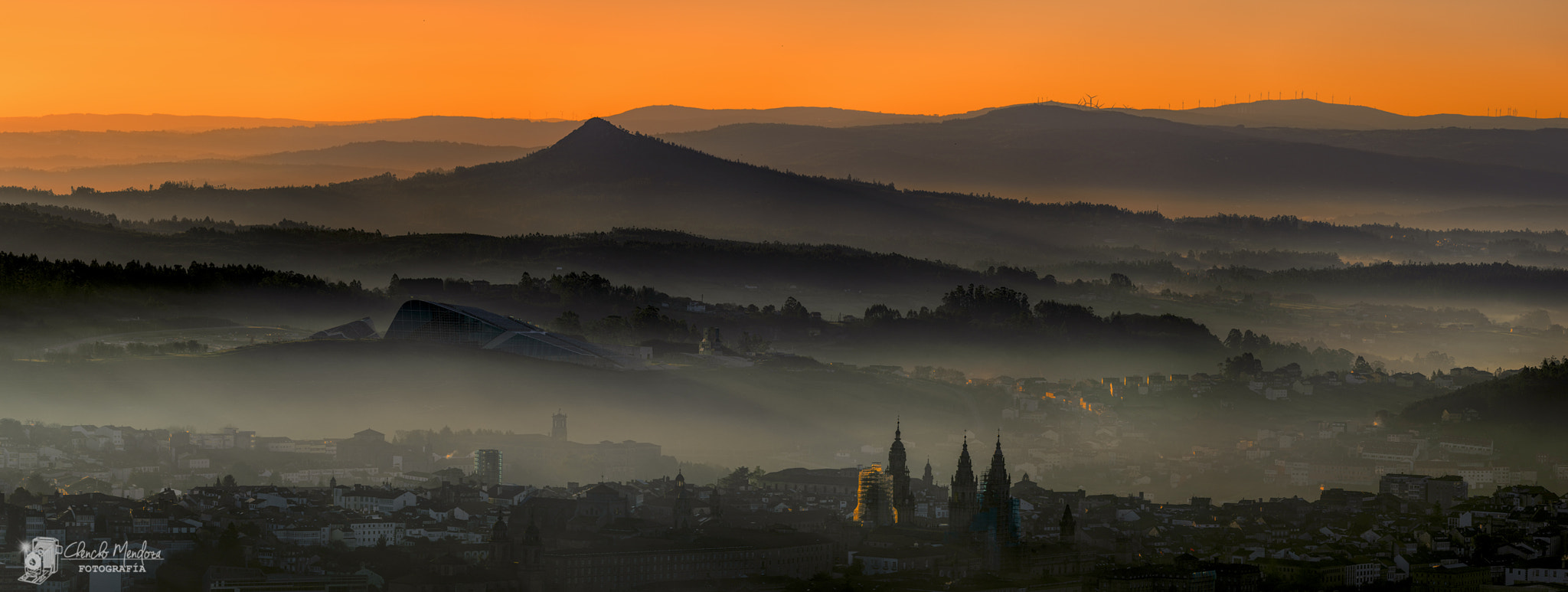 Sigma 150-500mm F5-6.3 DG OS HSM sample photo. Amanece en compostela. photography