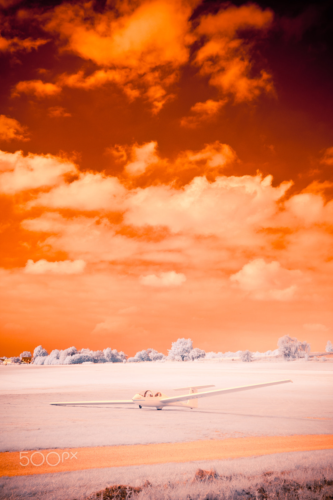 Canon EOS 40D + Canon EF 24-105mm F4L IS USM sample photo. Infrared glider plane photography