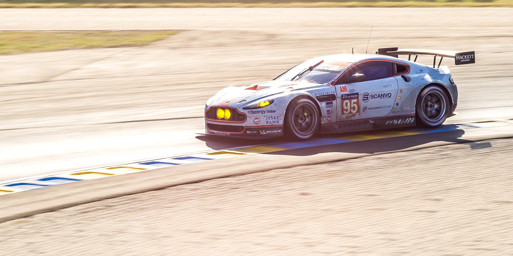 Pentax K-5 sample photo. Aston martin vantage v8 (2014) photography