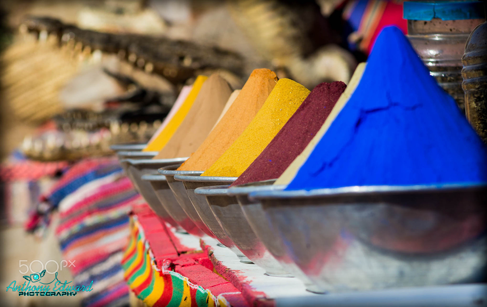 Canon EOS 700D (EOS Rebel T5i / EOS Kiss X7i) + EF75-300mm f/4-5.6 sample photo. Colorfull sand photography