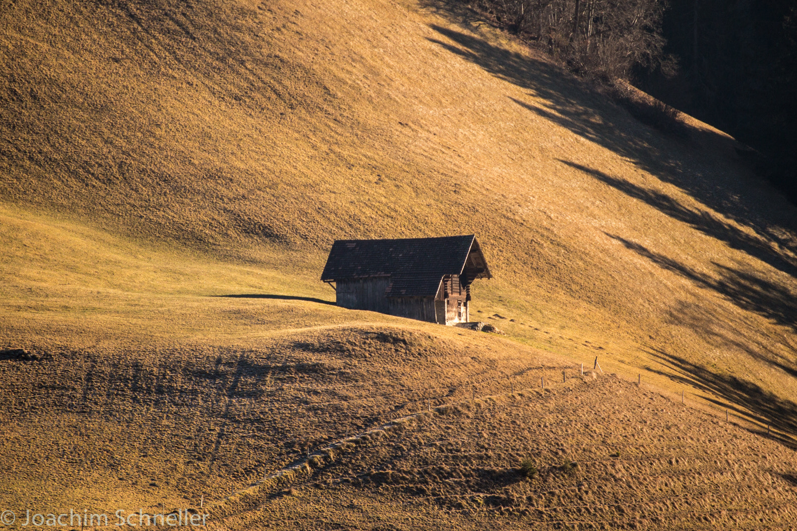 Tamron SP 35mm F1.8 Di VC USD sample photo. Small house photography