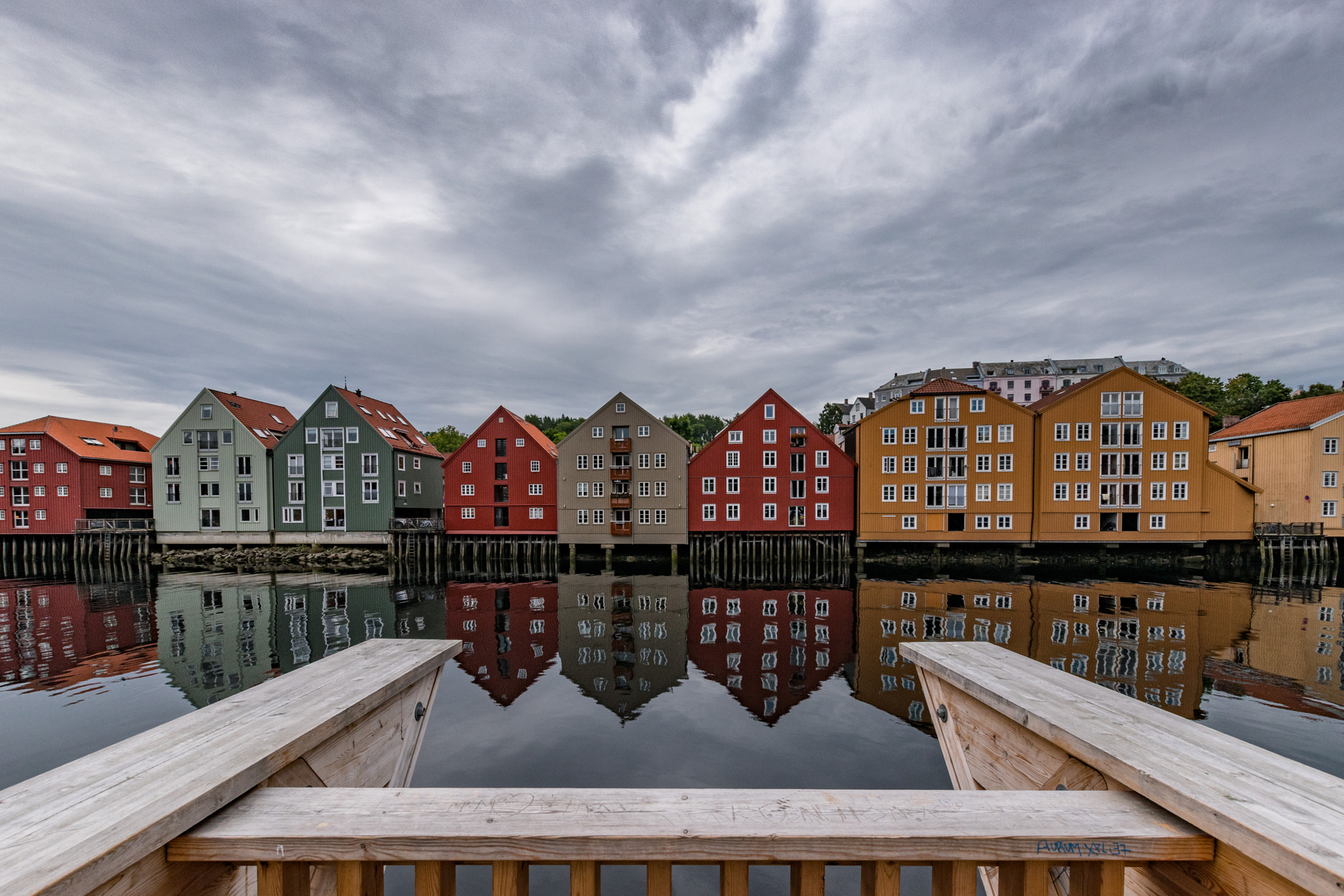 Nikon D5500 sample photo. Old storehouses besides nidelva, trondheim (norway) photography