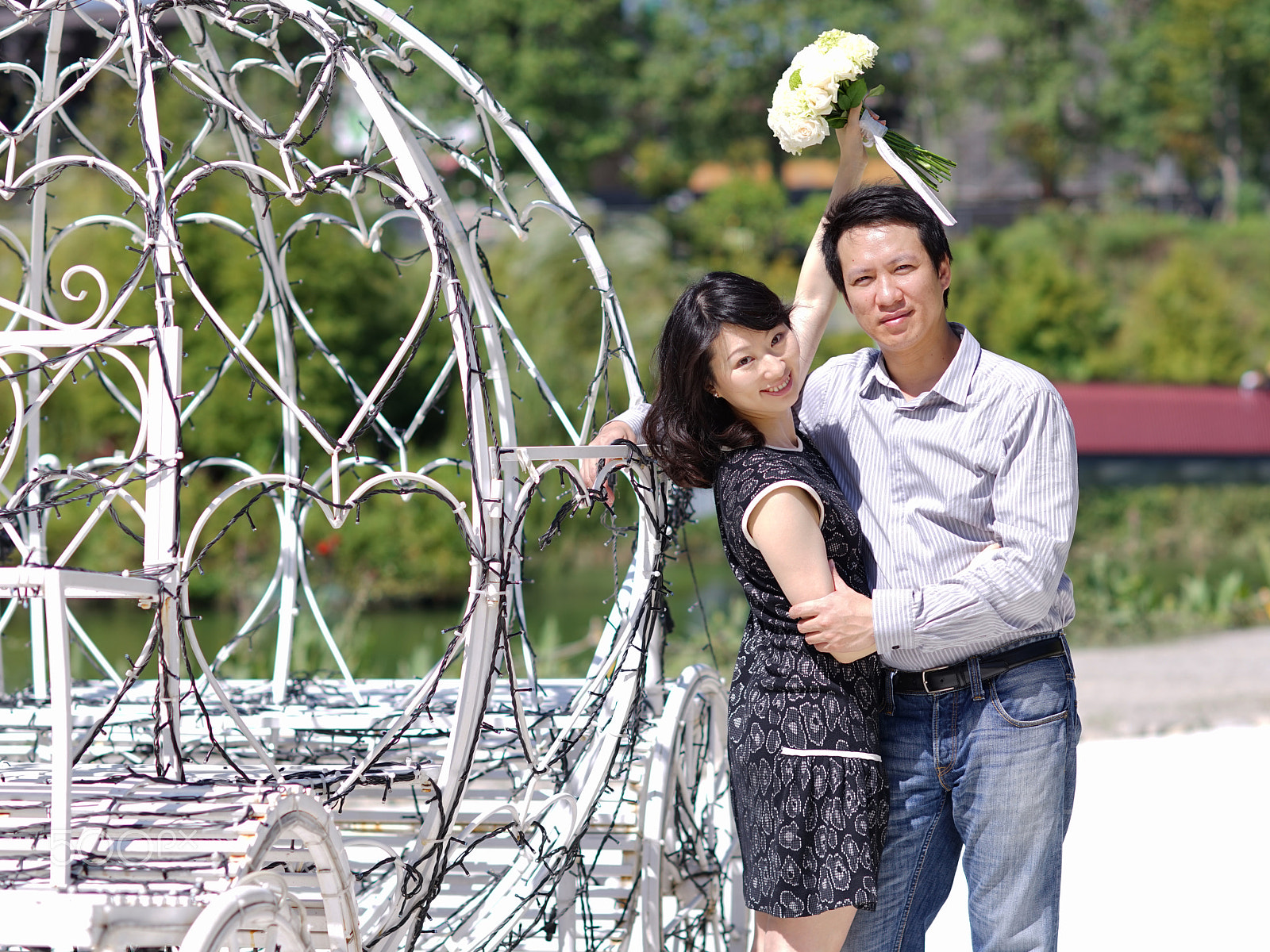 Sony Planar T* 85mm F1.4 ZA sample photo. Feel the love photography