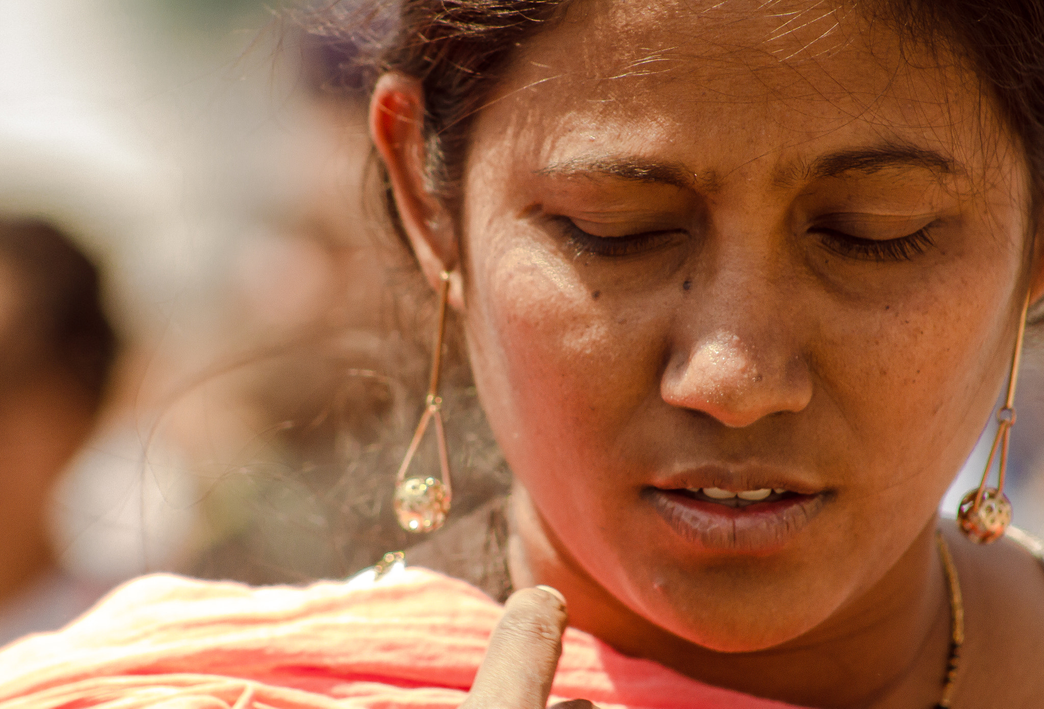 Canon EF 75-300mm f/4-5.6 USM sample photo. Face photography