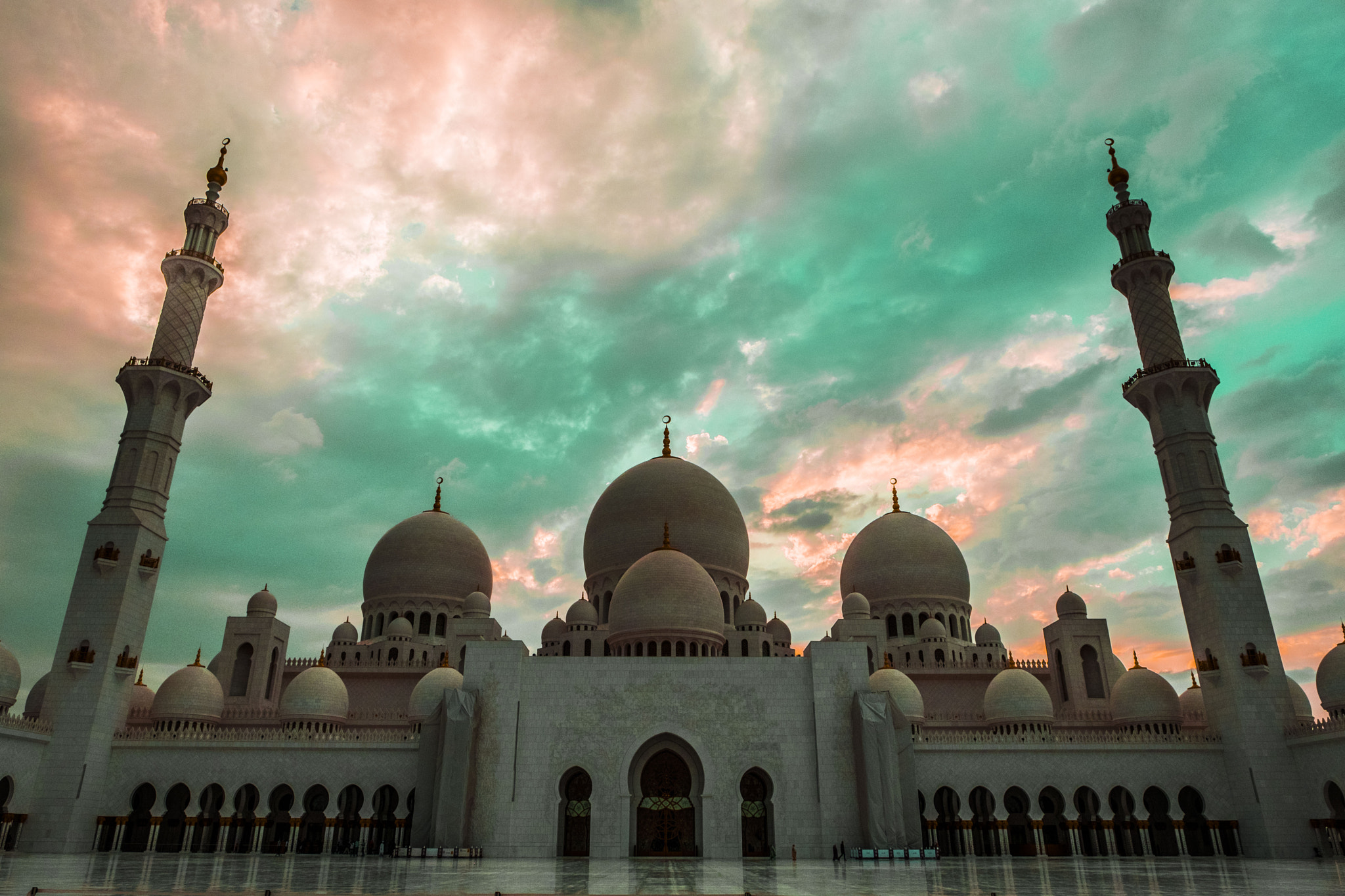 Fujifilm X-Pro2 + Fujifilm XF 16-55mm F2.8 R LM WR sample photo. Grand mosque  photography