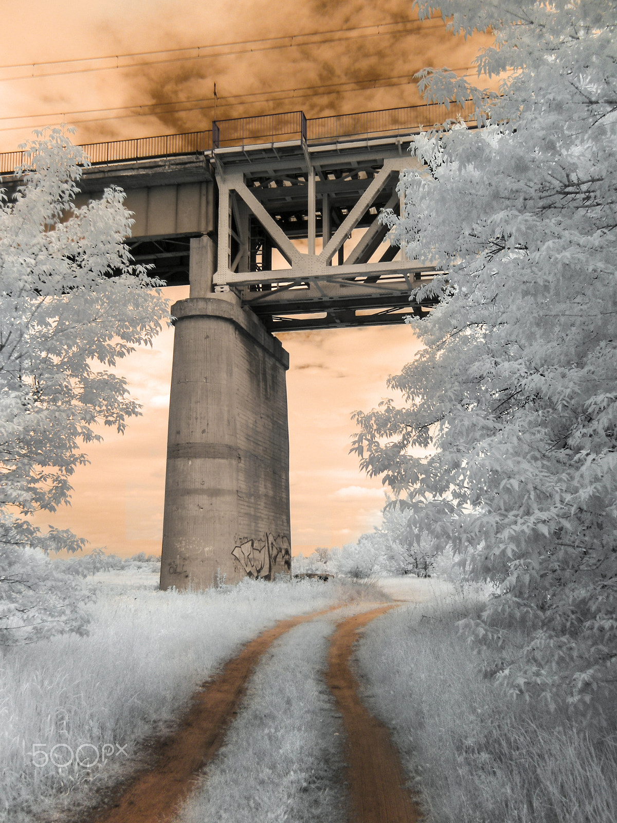 Olympus SP320 sample photo. Truss train bridge in karolin photography