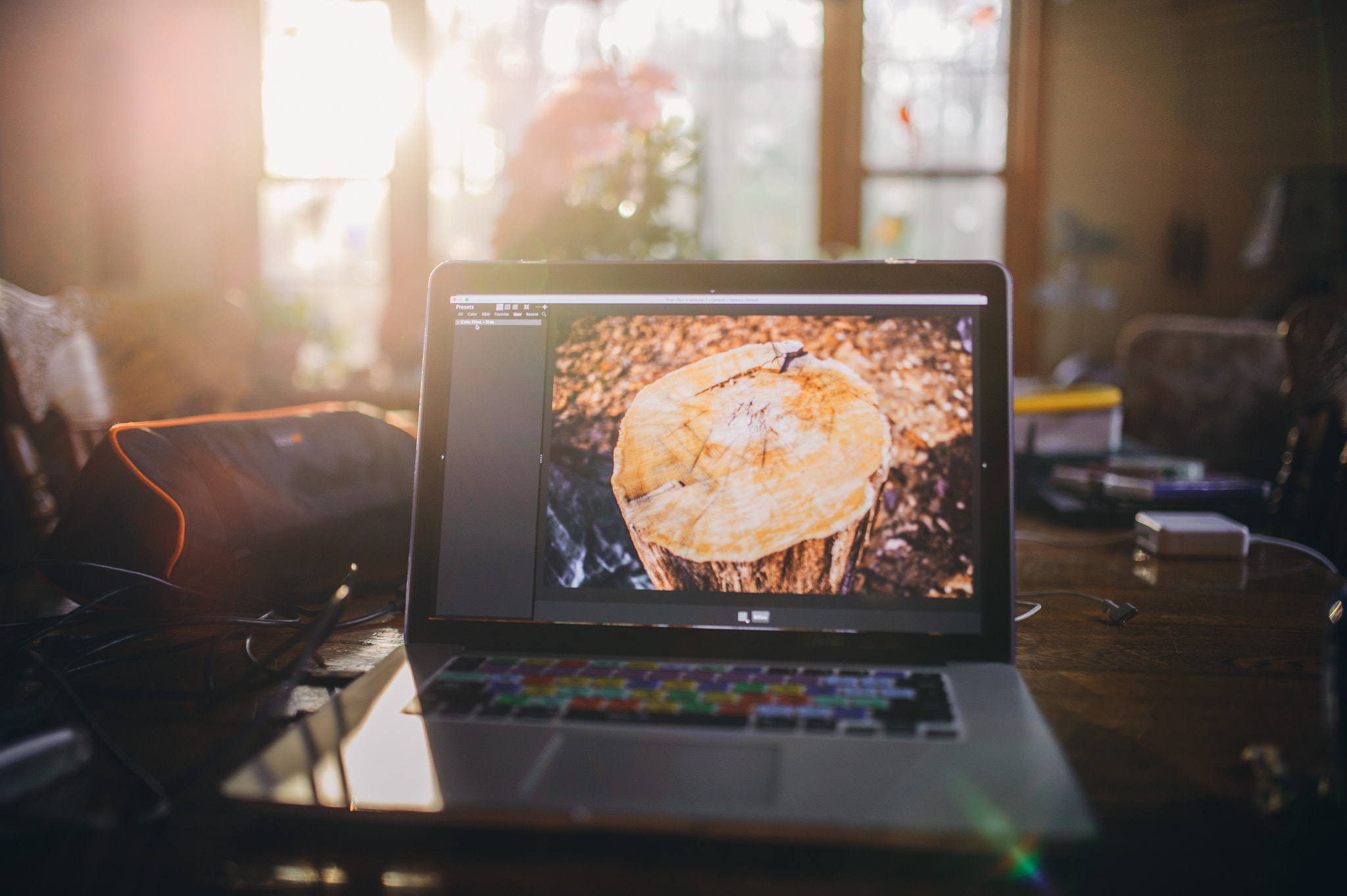 Nikon D700 + Sigma 35mm F1.4 DG HSM Art sample photo. Just enjoying the view while editing. photography