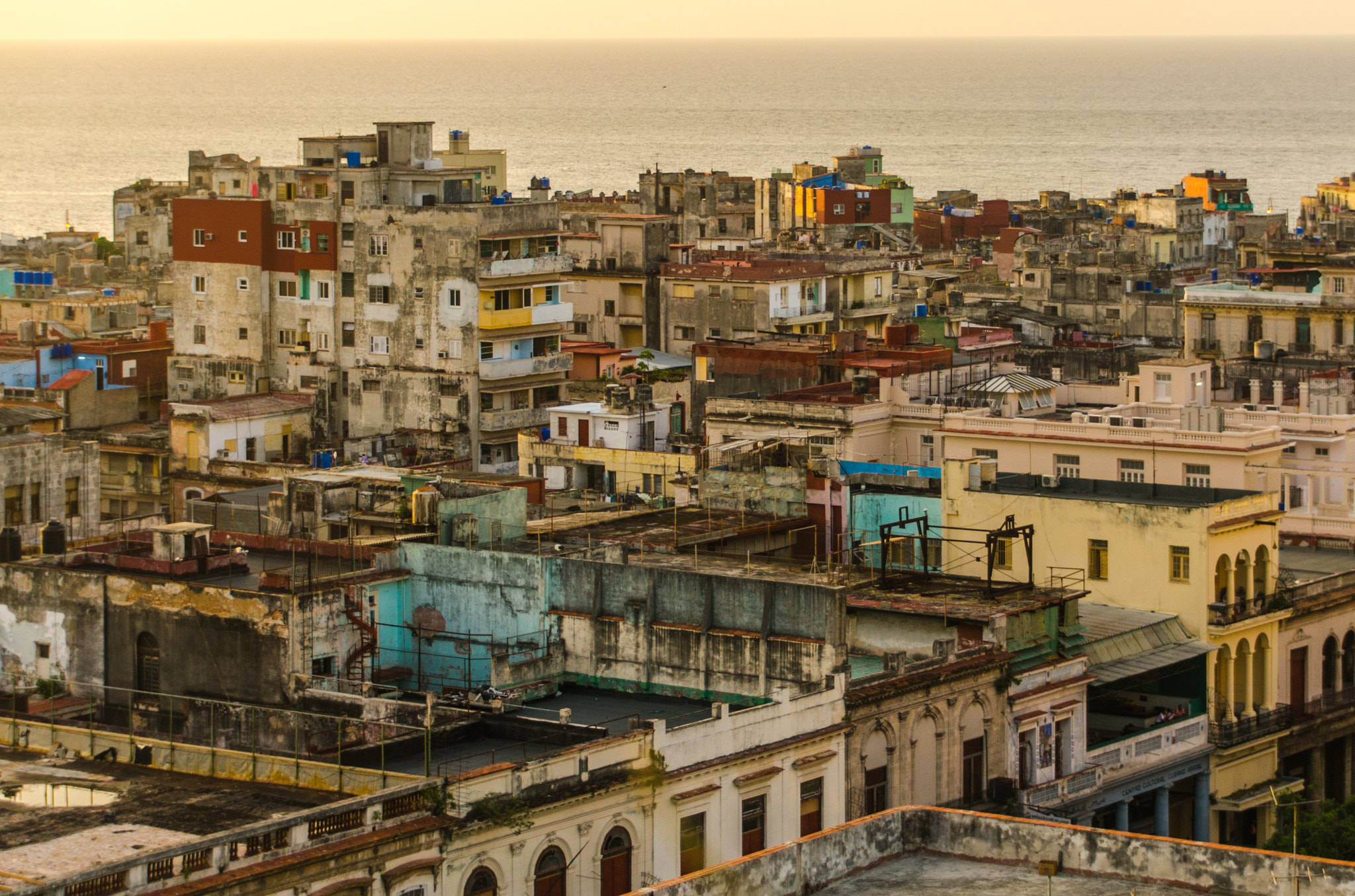 Sigma 18-250mm F3.5-6.3 DC Macro OS HSM sample photo. Cuba photography