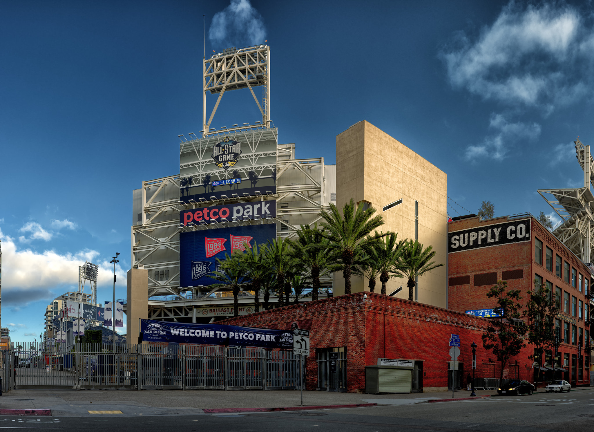 Sigma 24-70mm F2.8 EX DG HSM sample photo. Petco pano photography