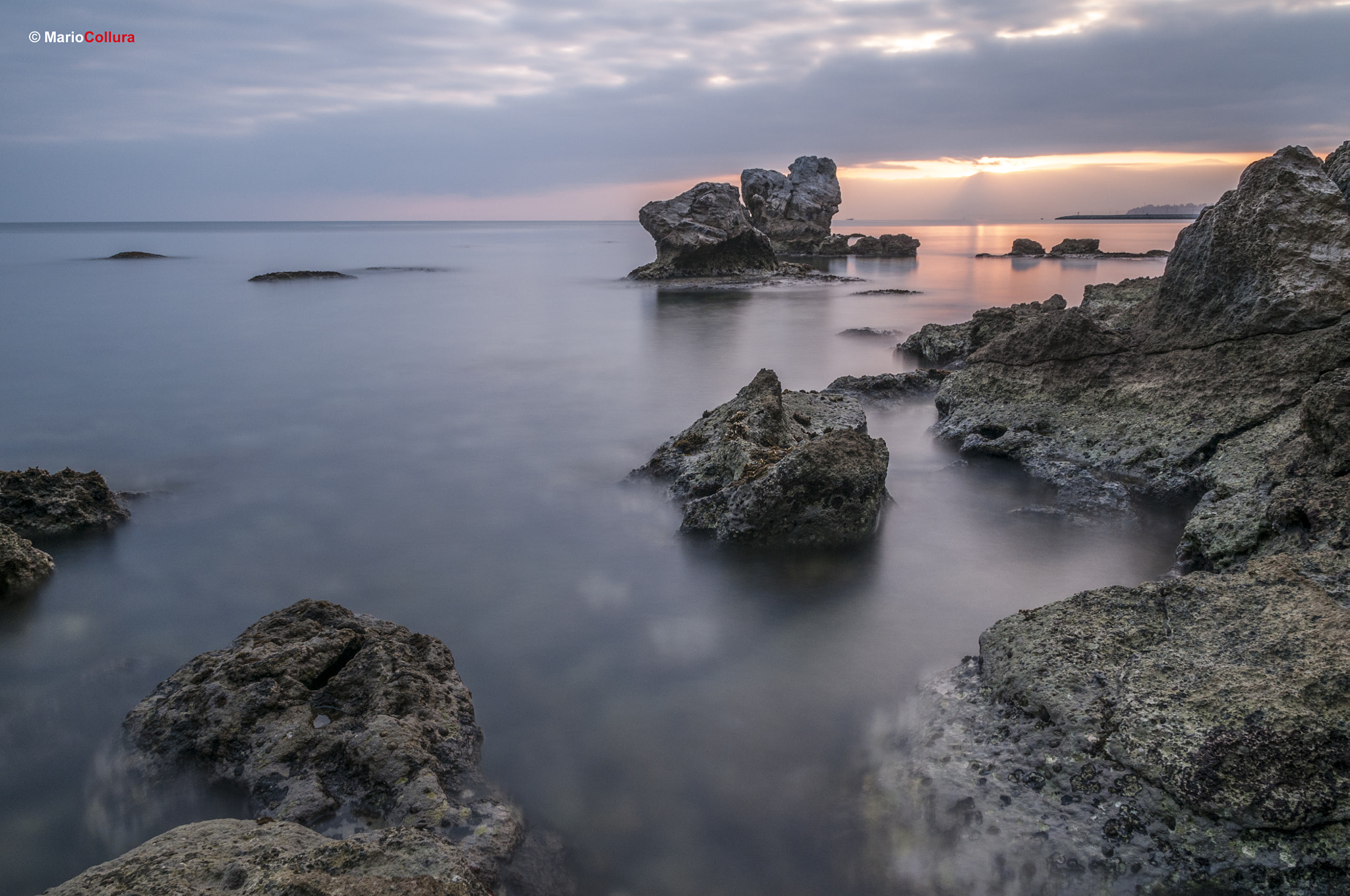 Nikon D300 sample photo. Sunrise on the rocks photography