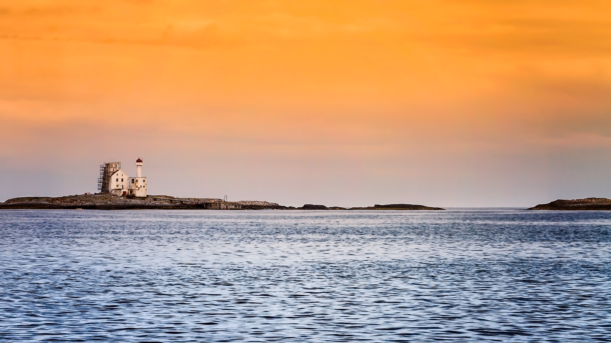 Canon EOS 7D sample photo. Hestskjær lighthouse photography