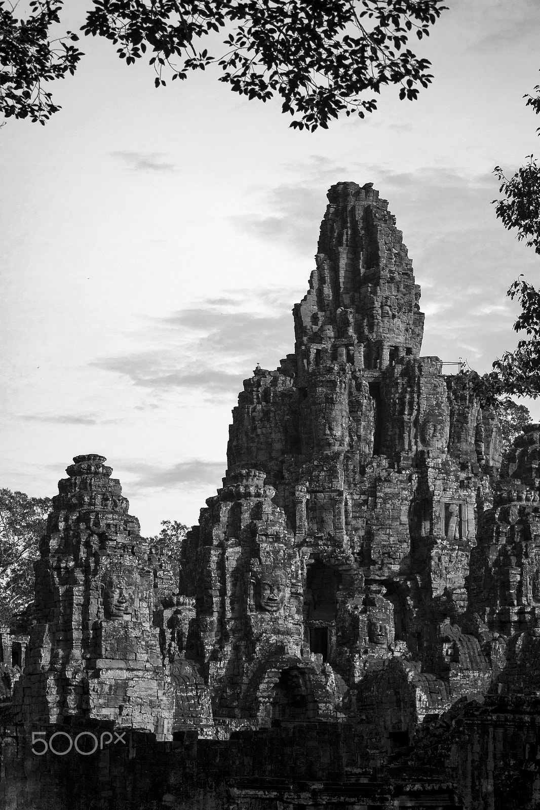 Canon EF 100-400mm F4.5-5.6L IS USM sample photo. Bayan temple photography