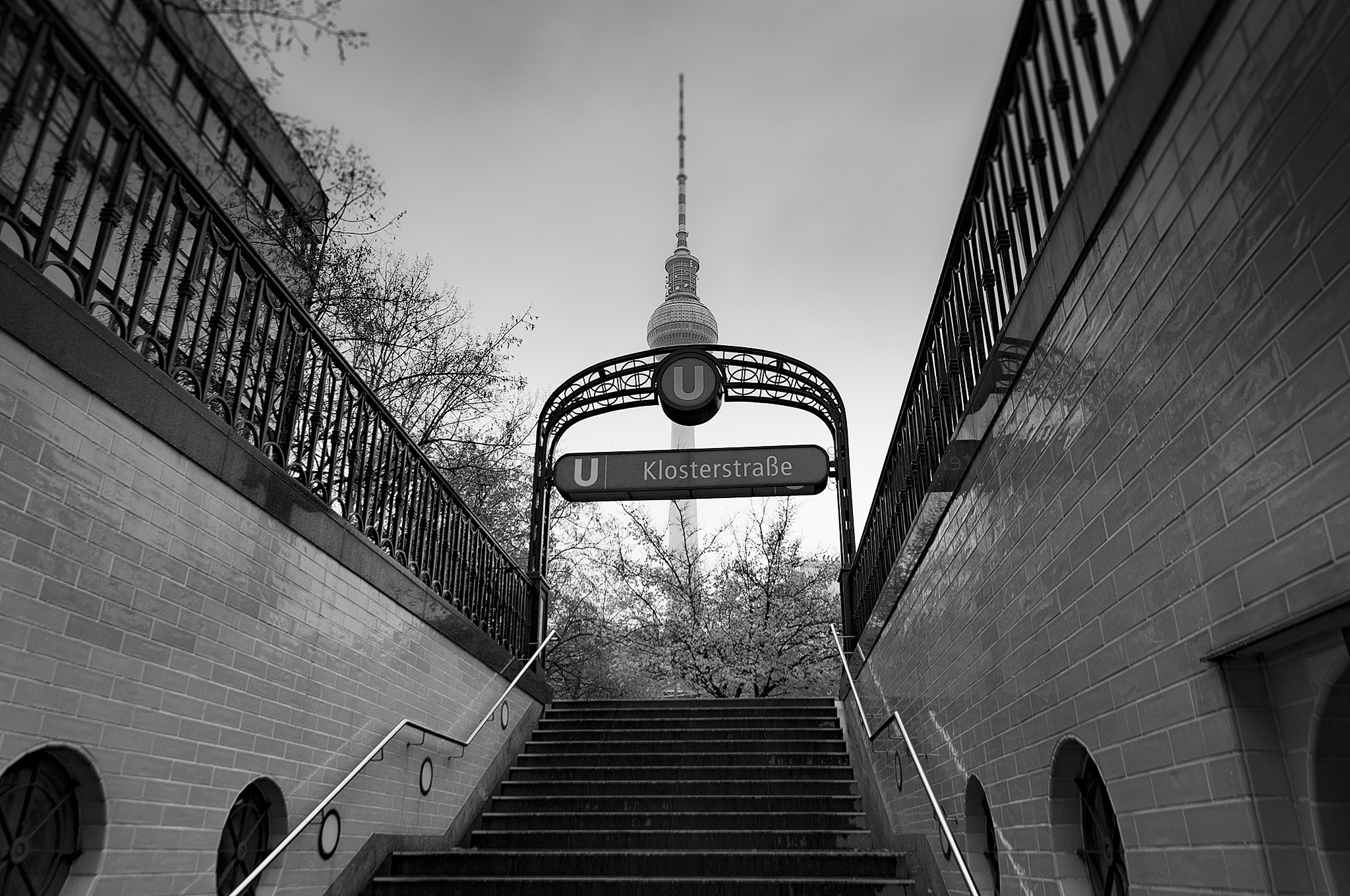 Nikon D300S sample photo. Underground (u-bahn) - berlin photography