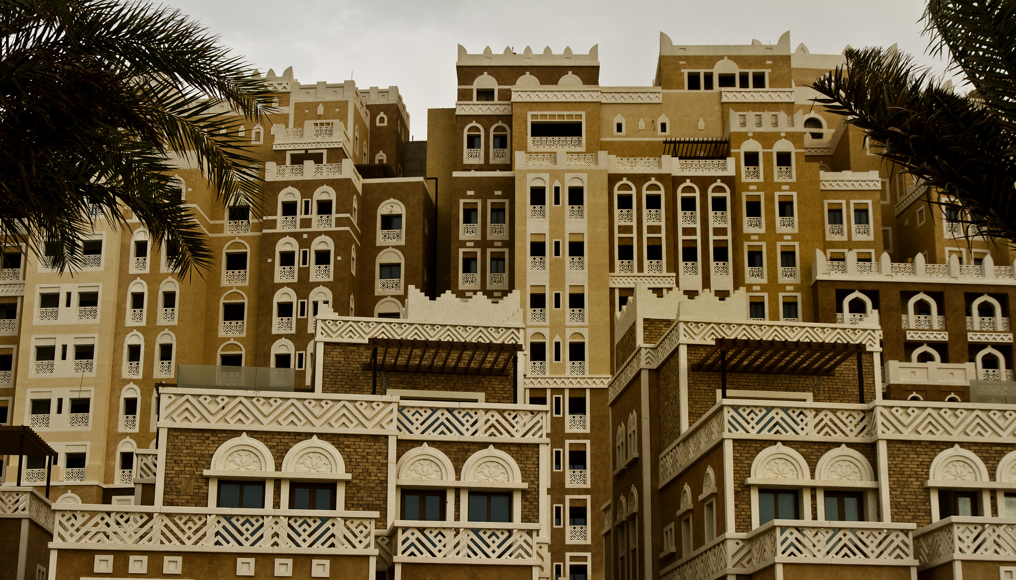 Sigma 17-70mm F2.8-4 DC Macro OS HSM sample photo. Wannabe sanaa photography