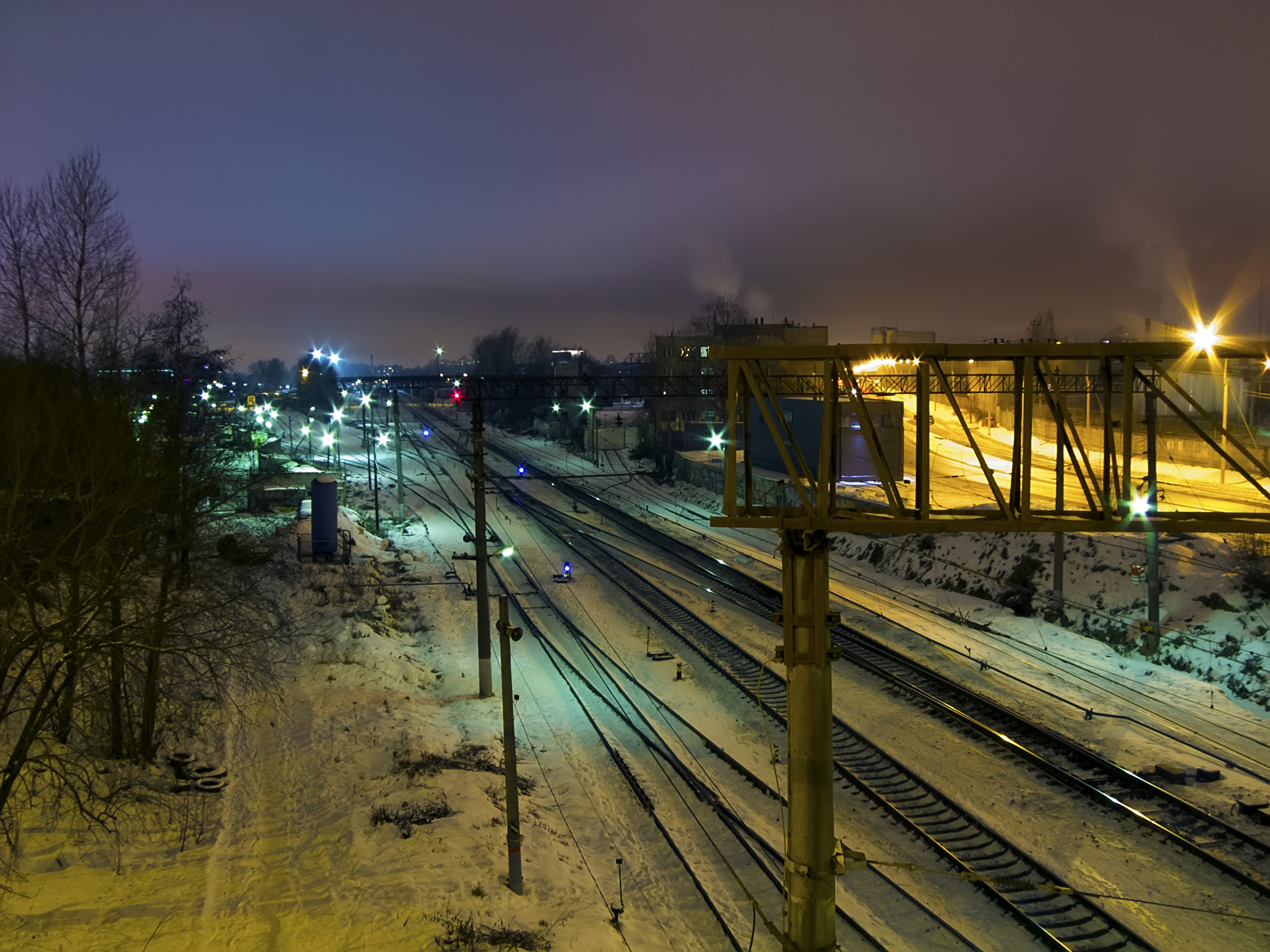 FujiFilm FinePix S200EXR (FinePix S205EXR) sample photo. Industry rail station photography