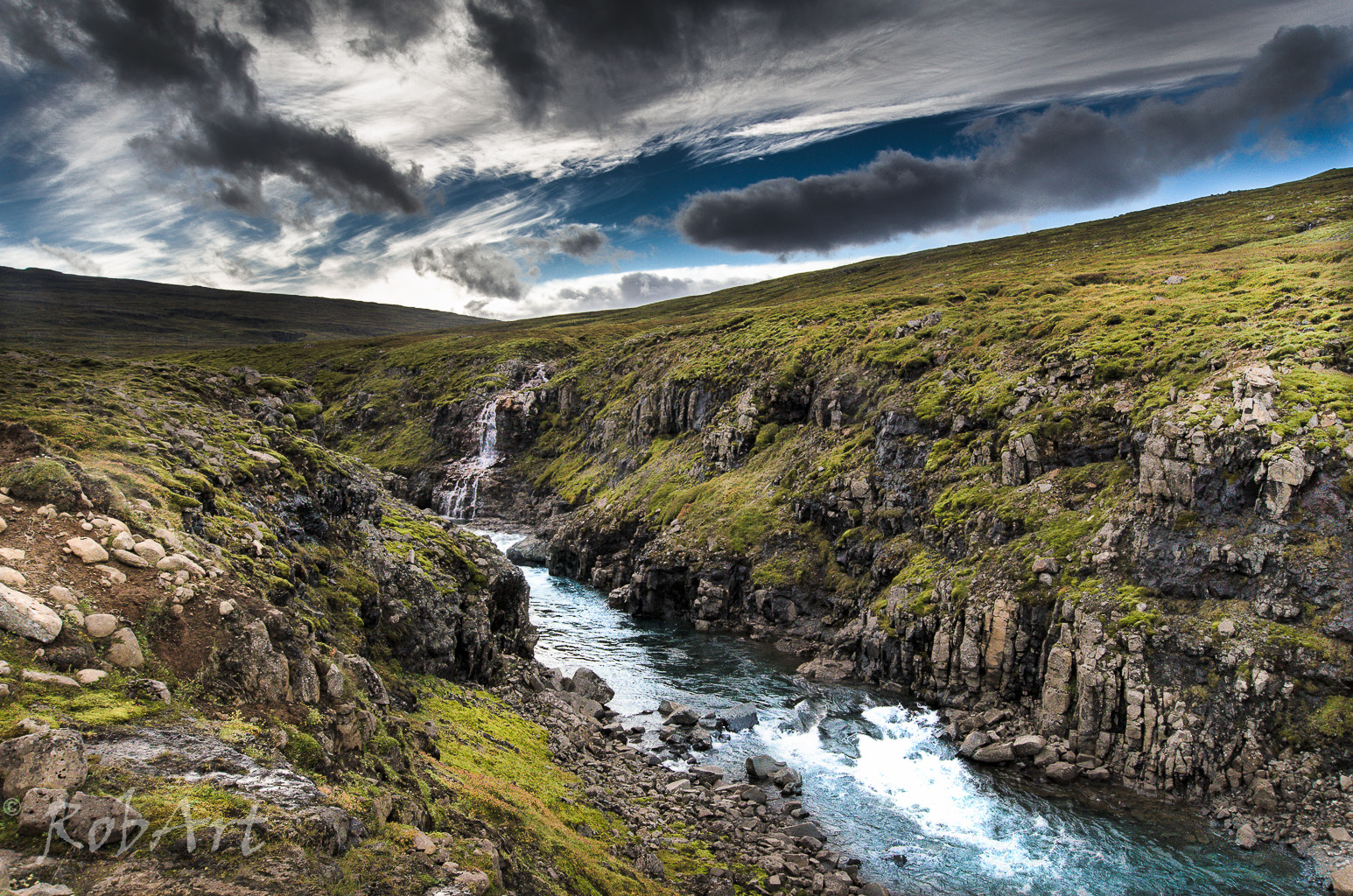 Nikon D5100 + Sigma 10-20mm F3.5 EX DC HSM sample photo. Iceland photography