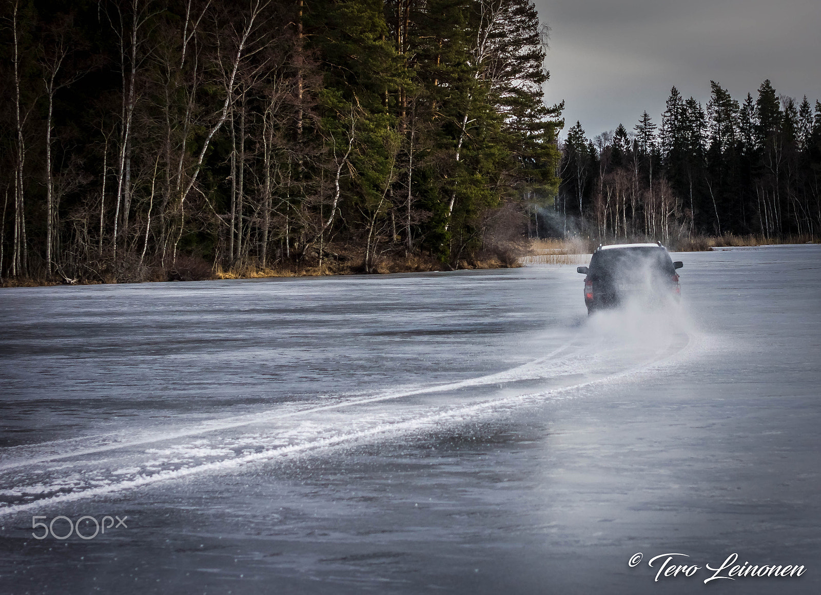 Sigma 50mm F1.4 EX DG HSM sample photo. Ice racing photography