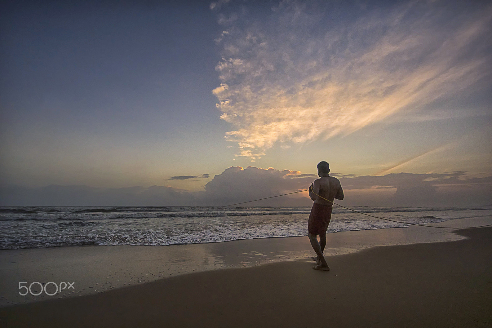 Sigma AF 10-20mm F4-5.6 EX DC sample photo. Man vs sea photography