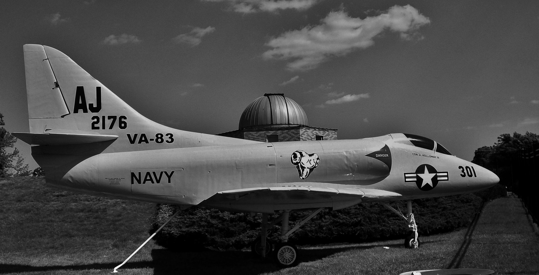 Kodak EASYSHARE M1063 DIGITAL CAMERA sample photo. Annapolis navy plane photography