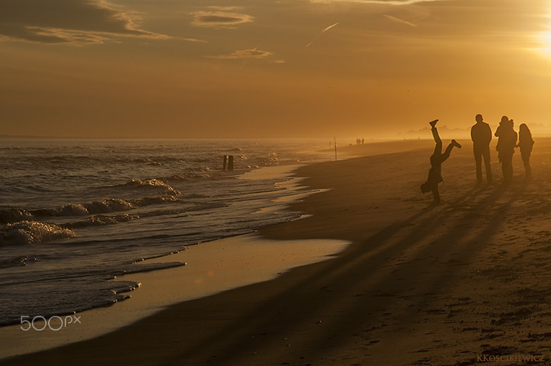 Nikon D300S sample photo. Handstand photography